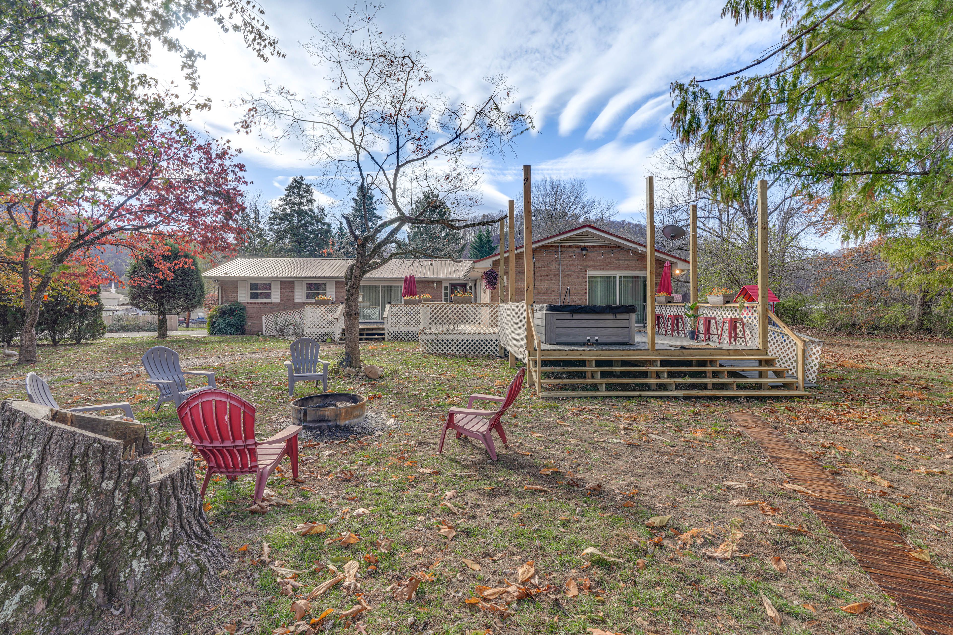 Spacious Yard | Fire Pit