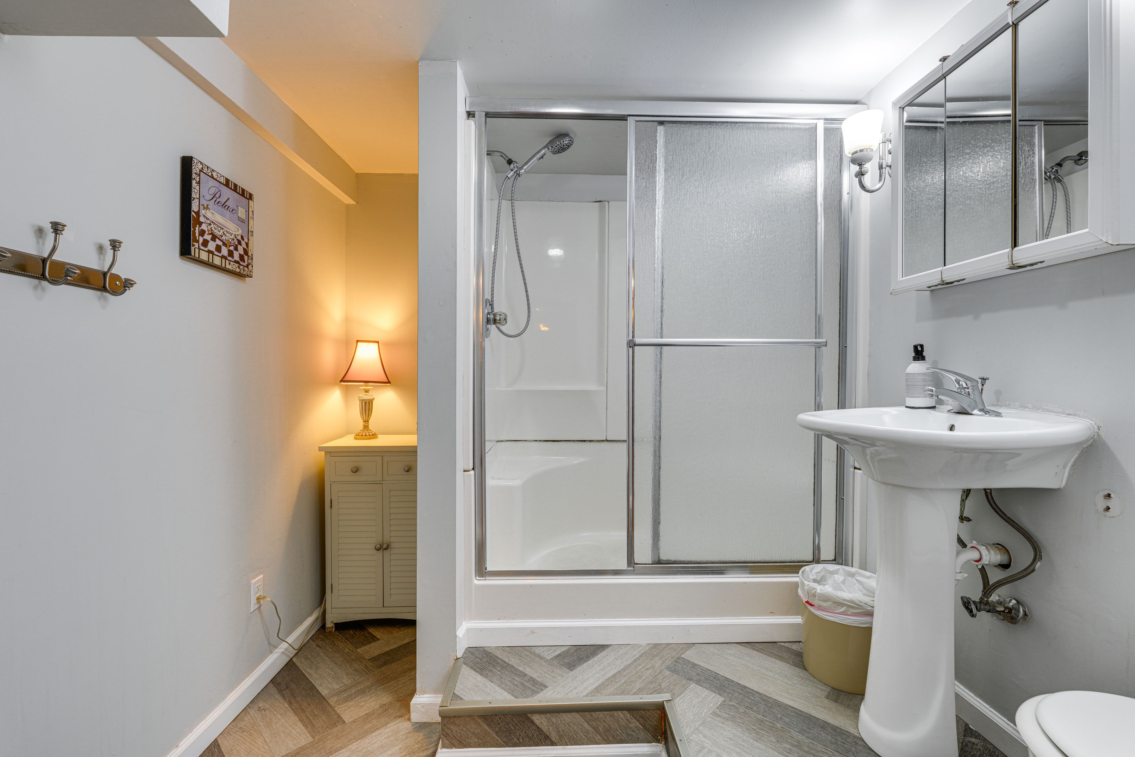 Full Bathroom | Lower Level