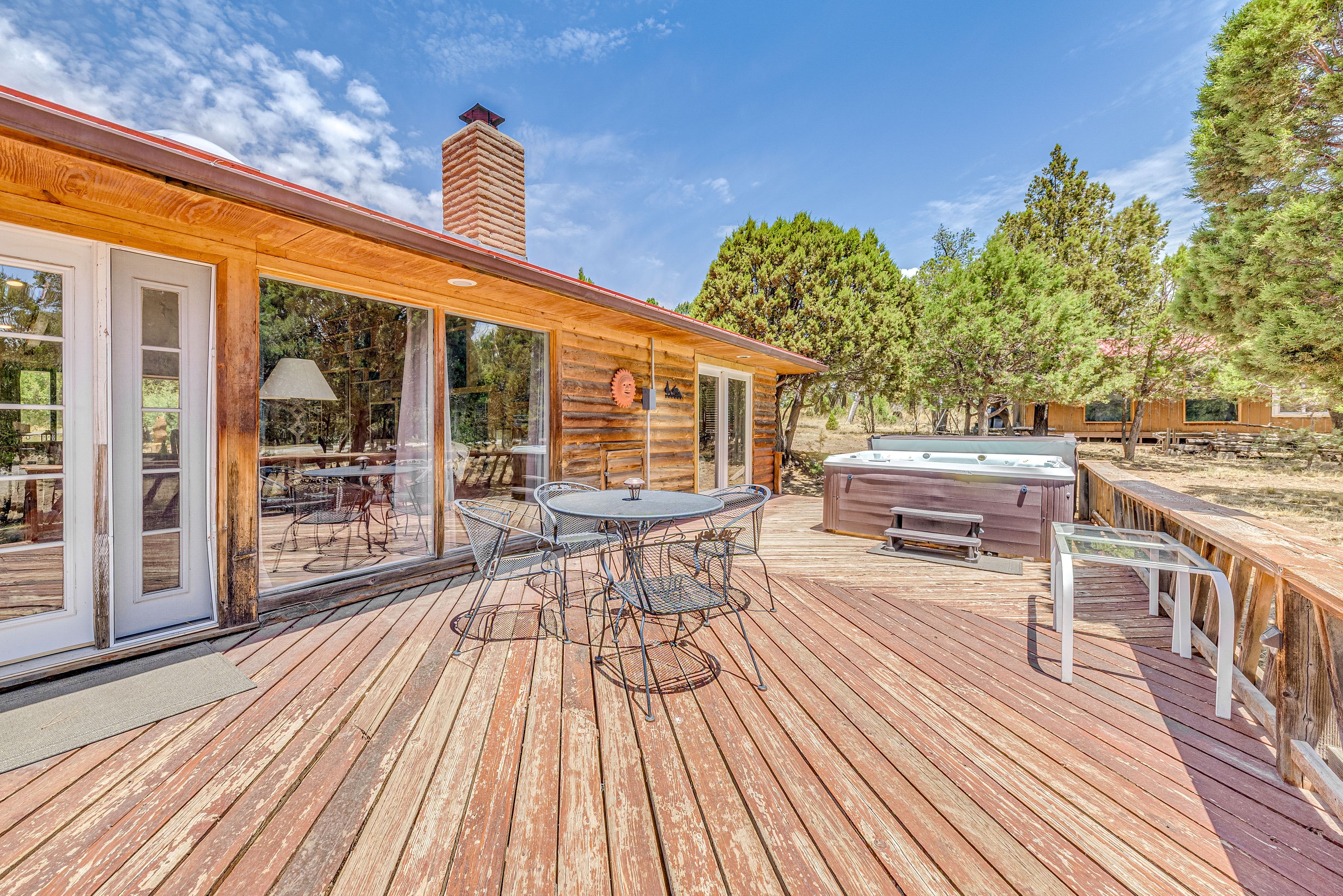 Outdoor Deck | Hot Tub | Gas Grill