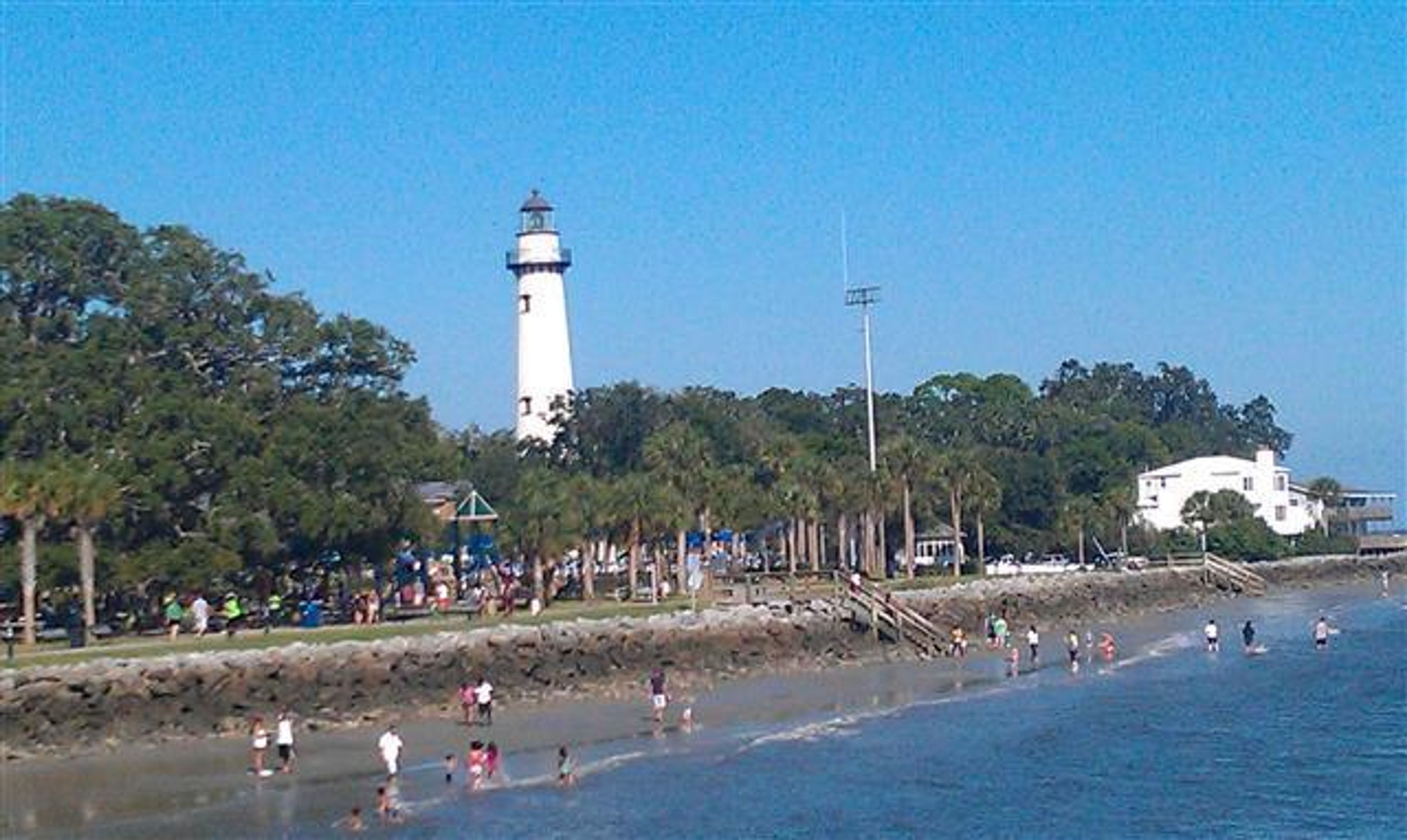 Lighthouse and Pool area from Pier