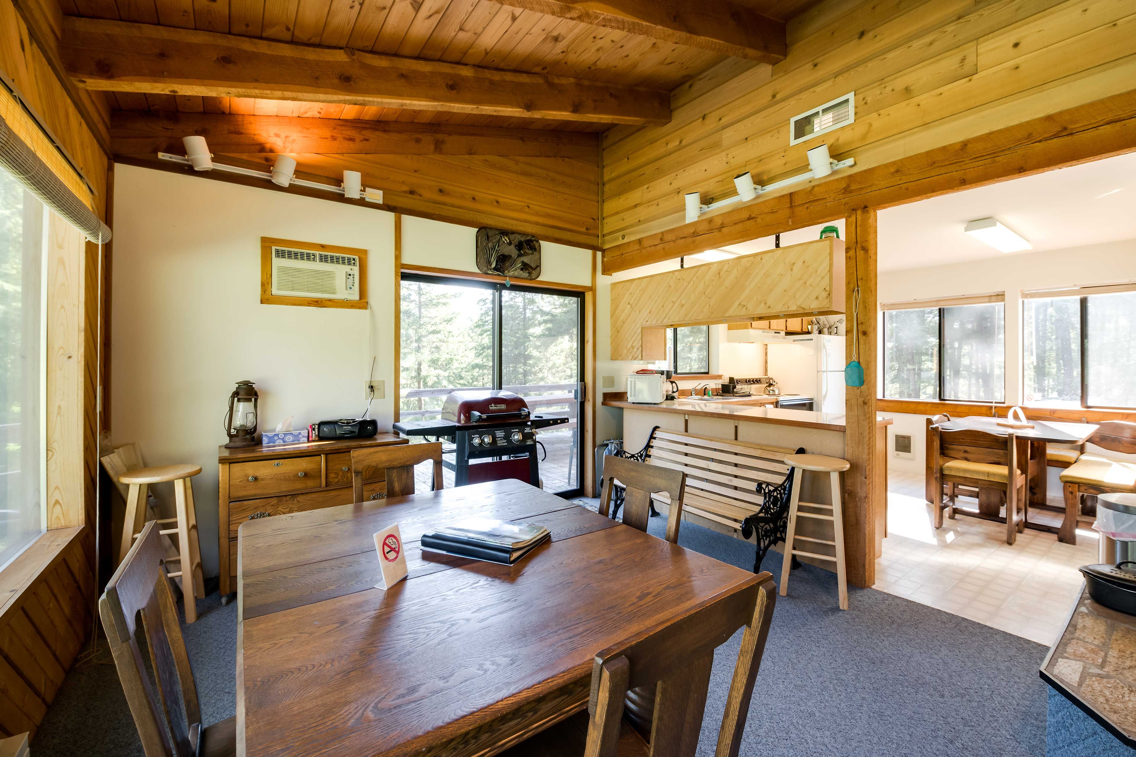 Dining Area | 1st Floor