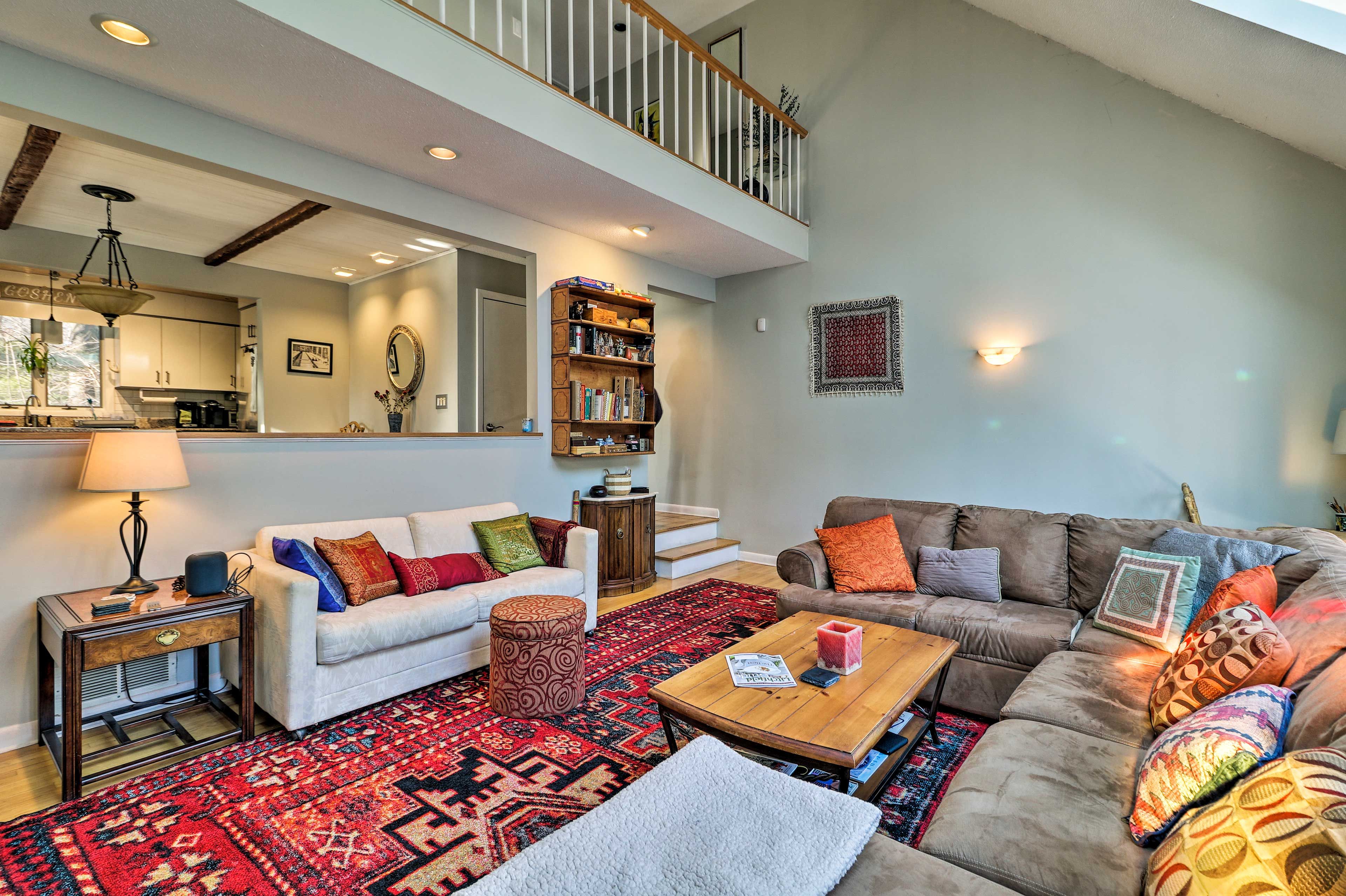 Living Room | Free WiFi | Central Heat & A/C