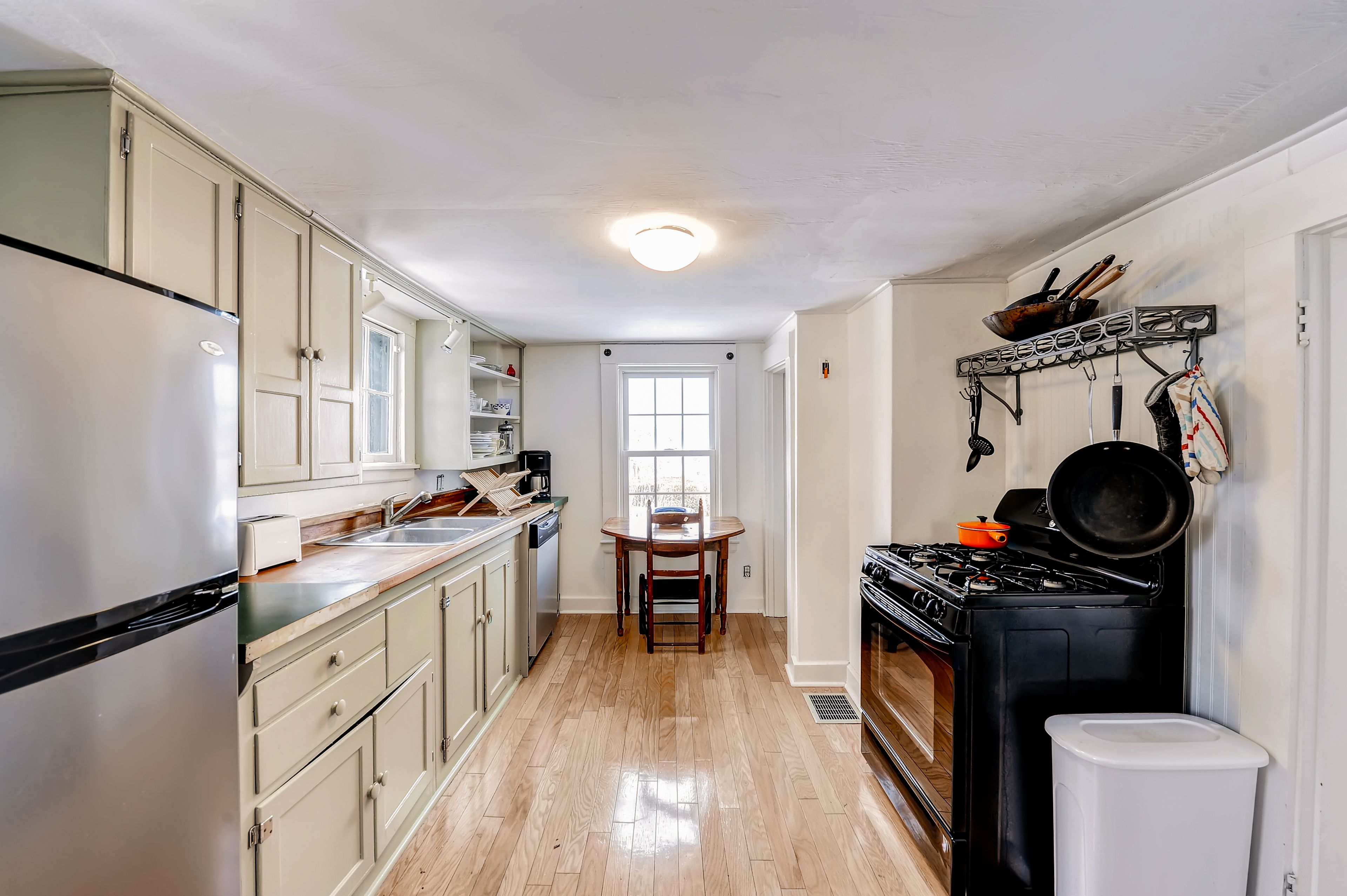 Kitchen | Fully Equipped | Cooking Basics