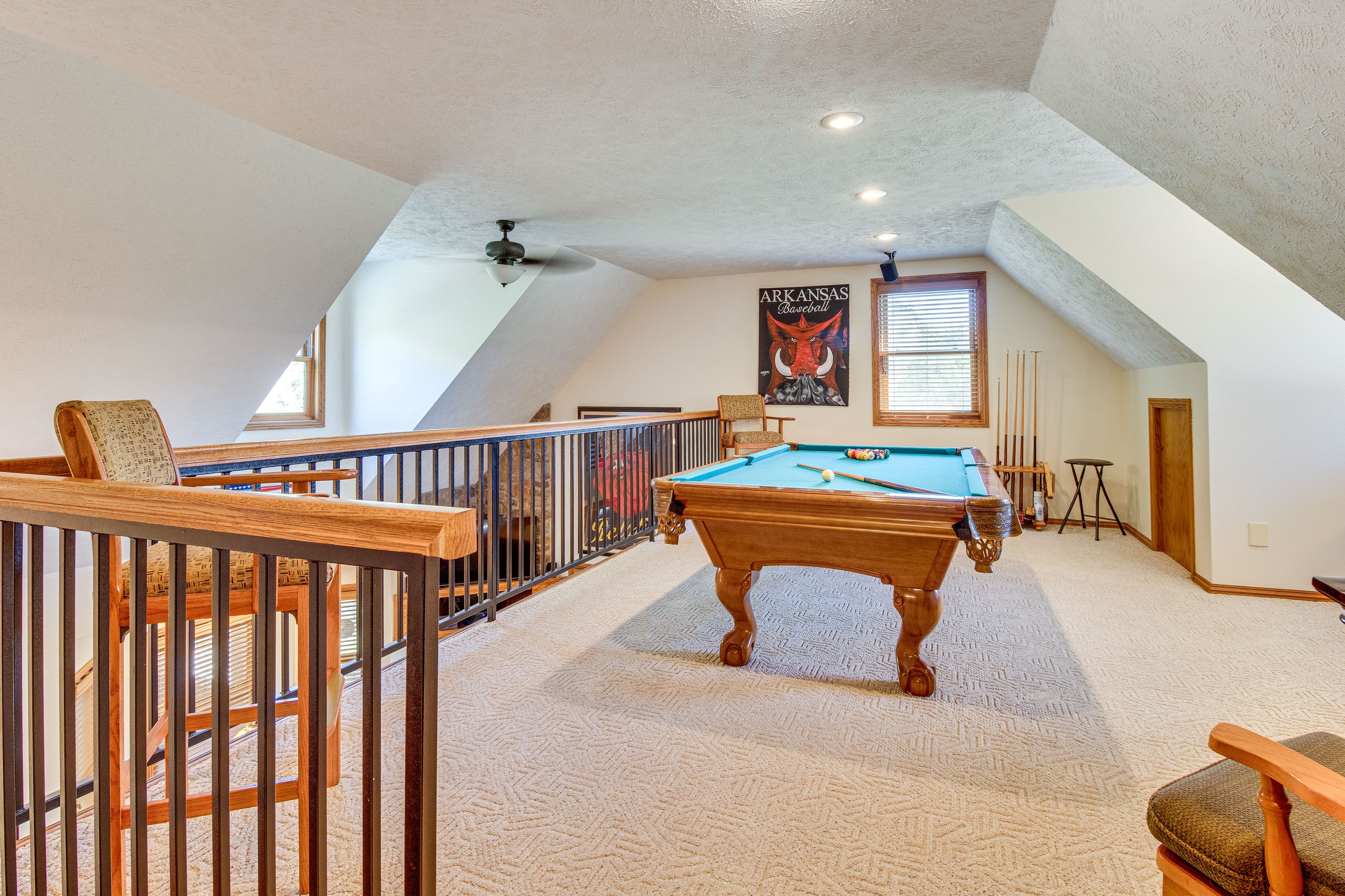 Loft | Pool Table | Twin Bed