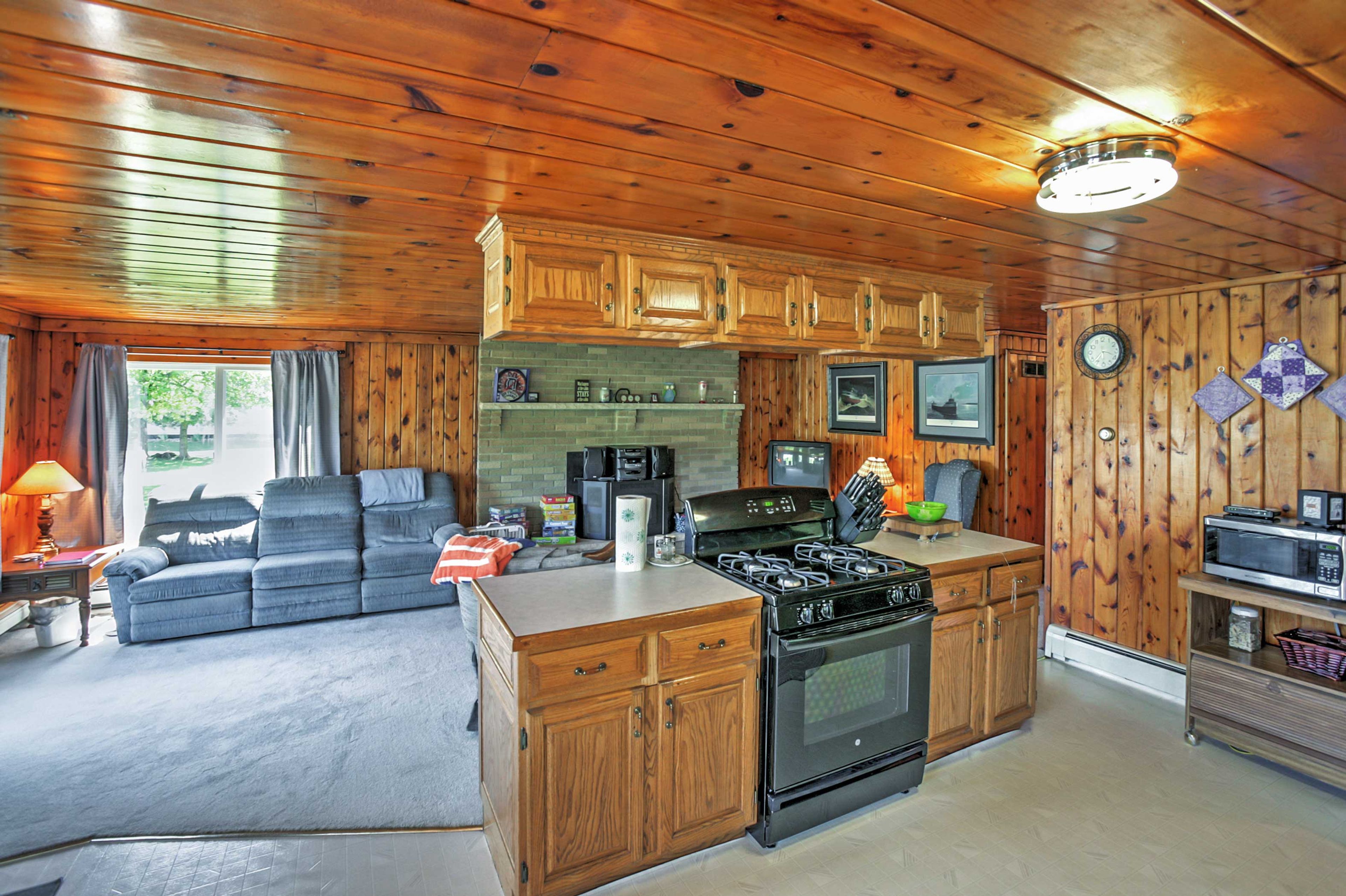 Well-Equipped Kitchen | Cooking Basics