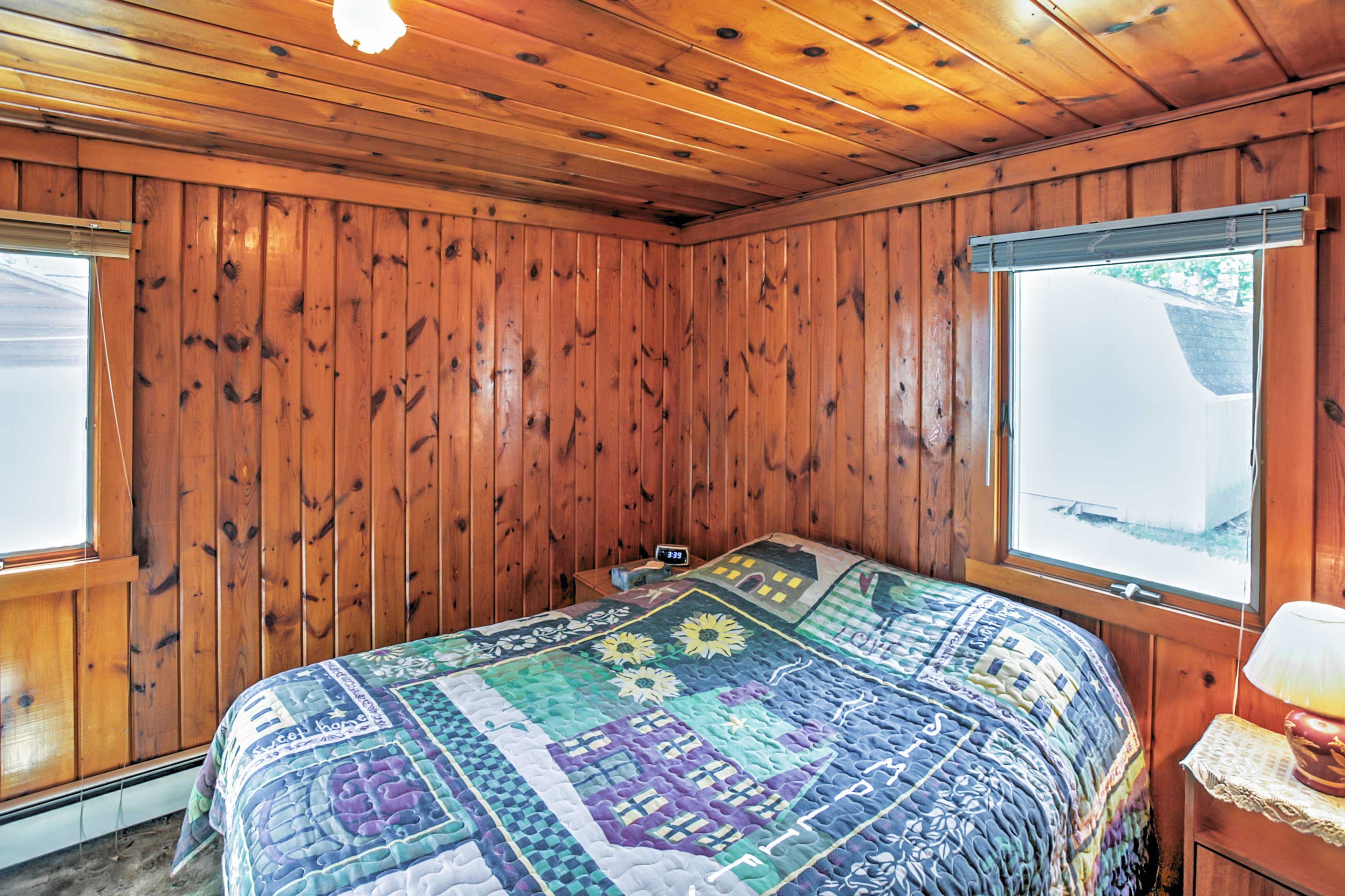 Bedroom 2 | Full Bed