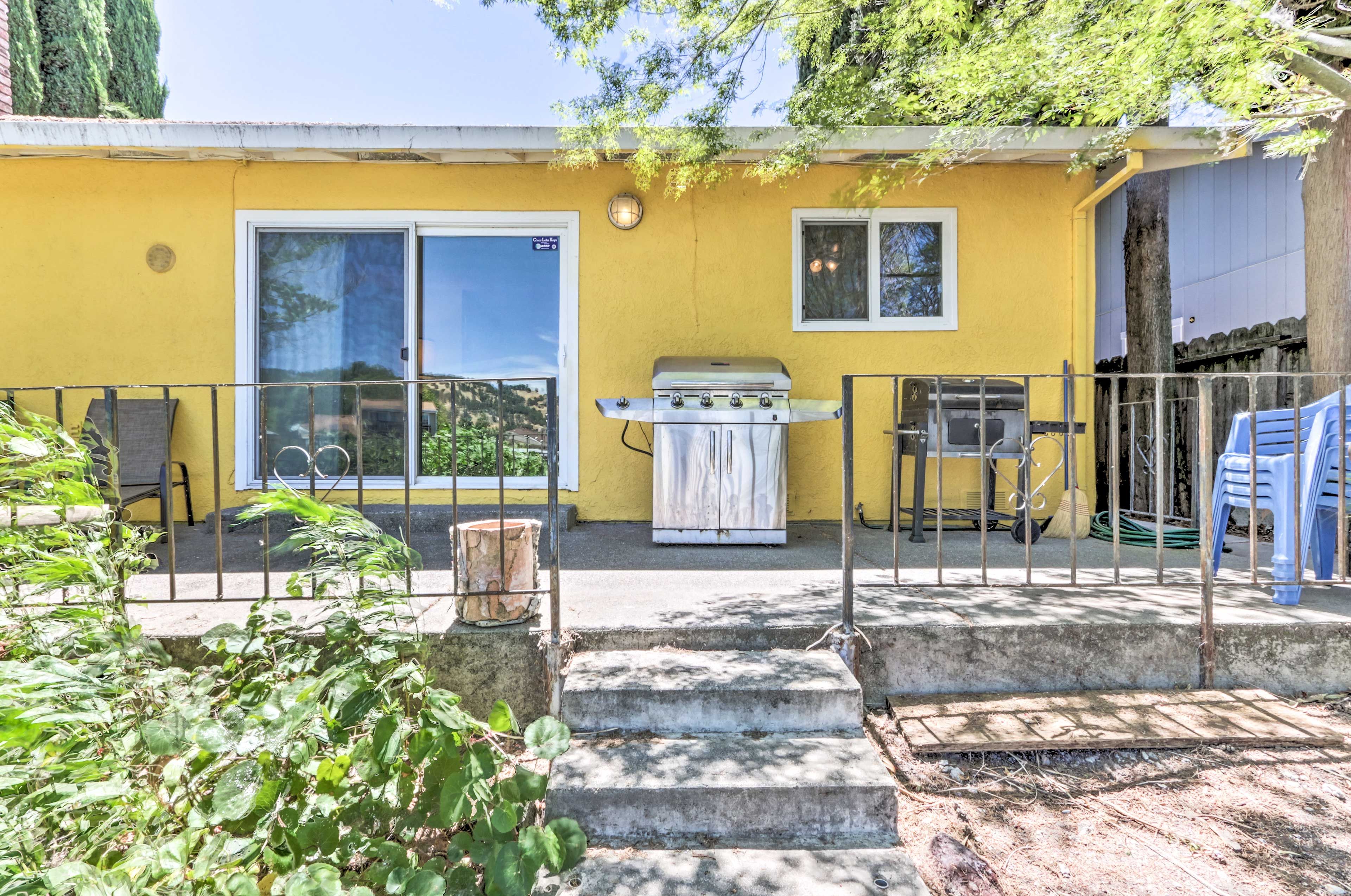 Waterfront Terrace | Stairs Required