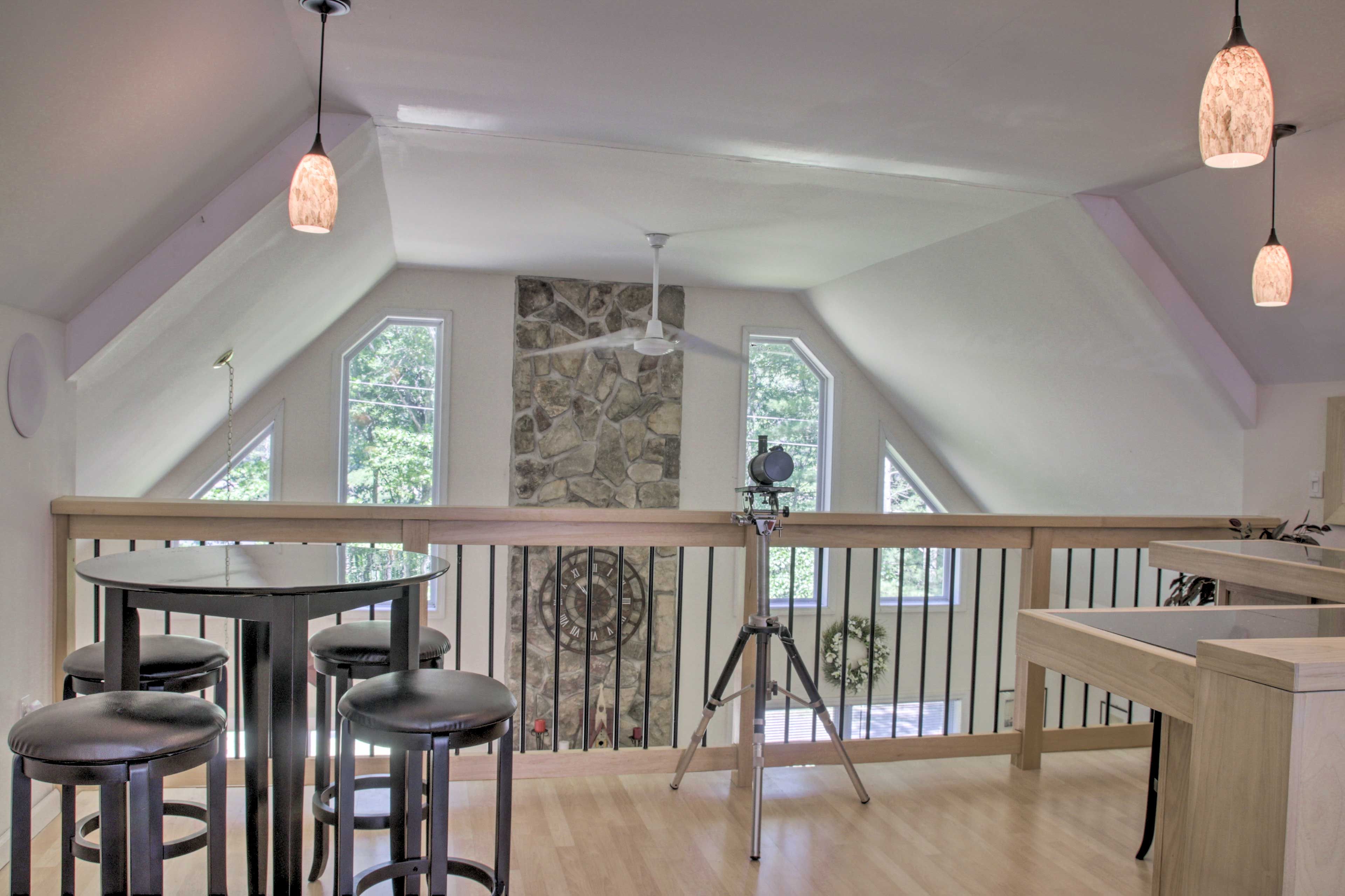 Loft | 3rd Floor | Telescope