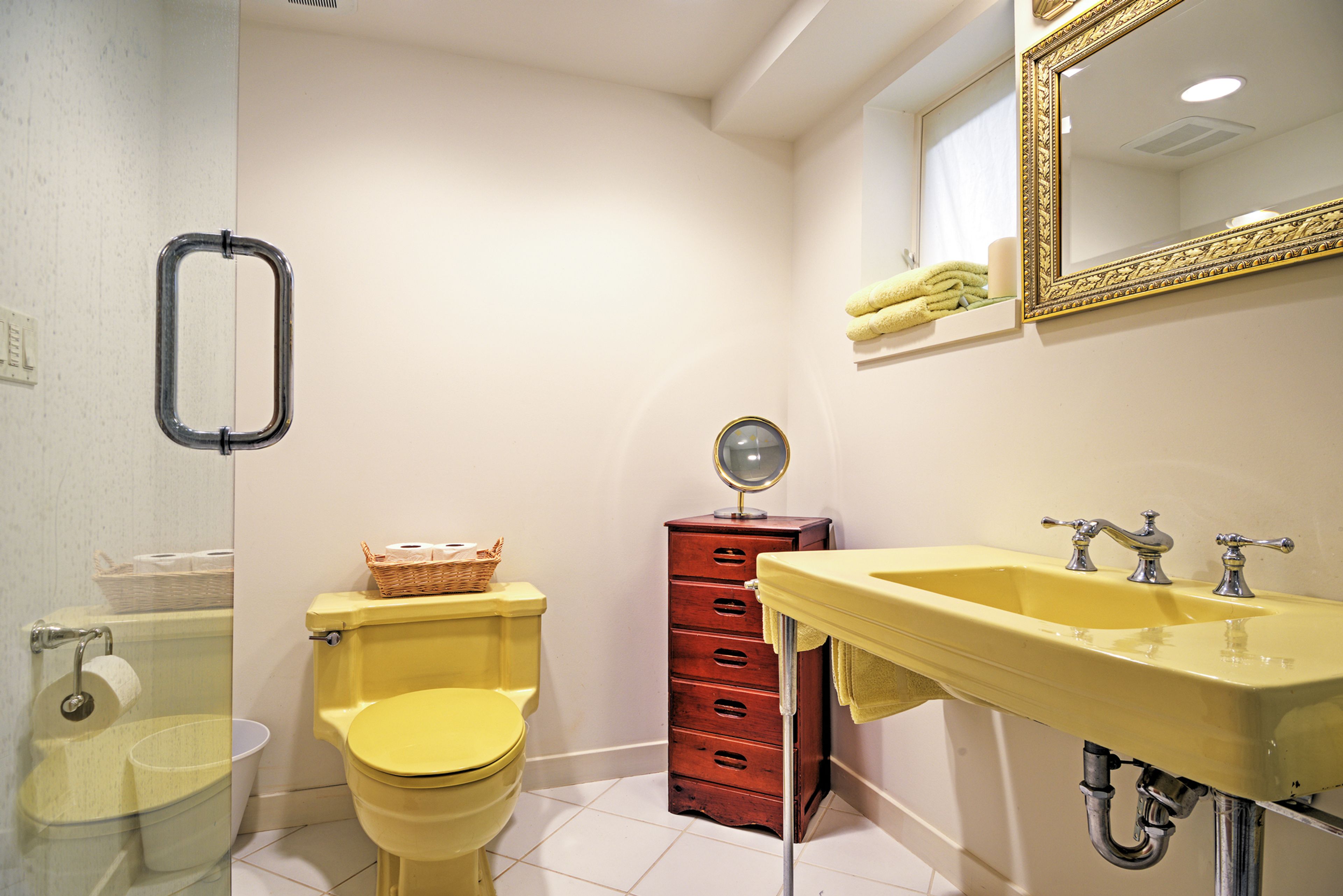 Bathroom | Lower Level