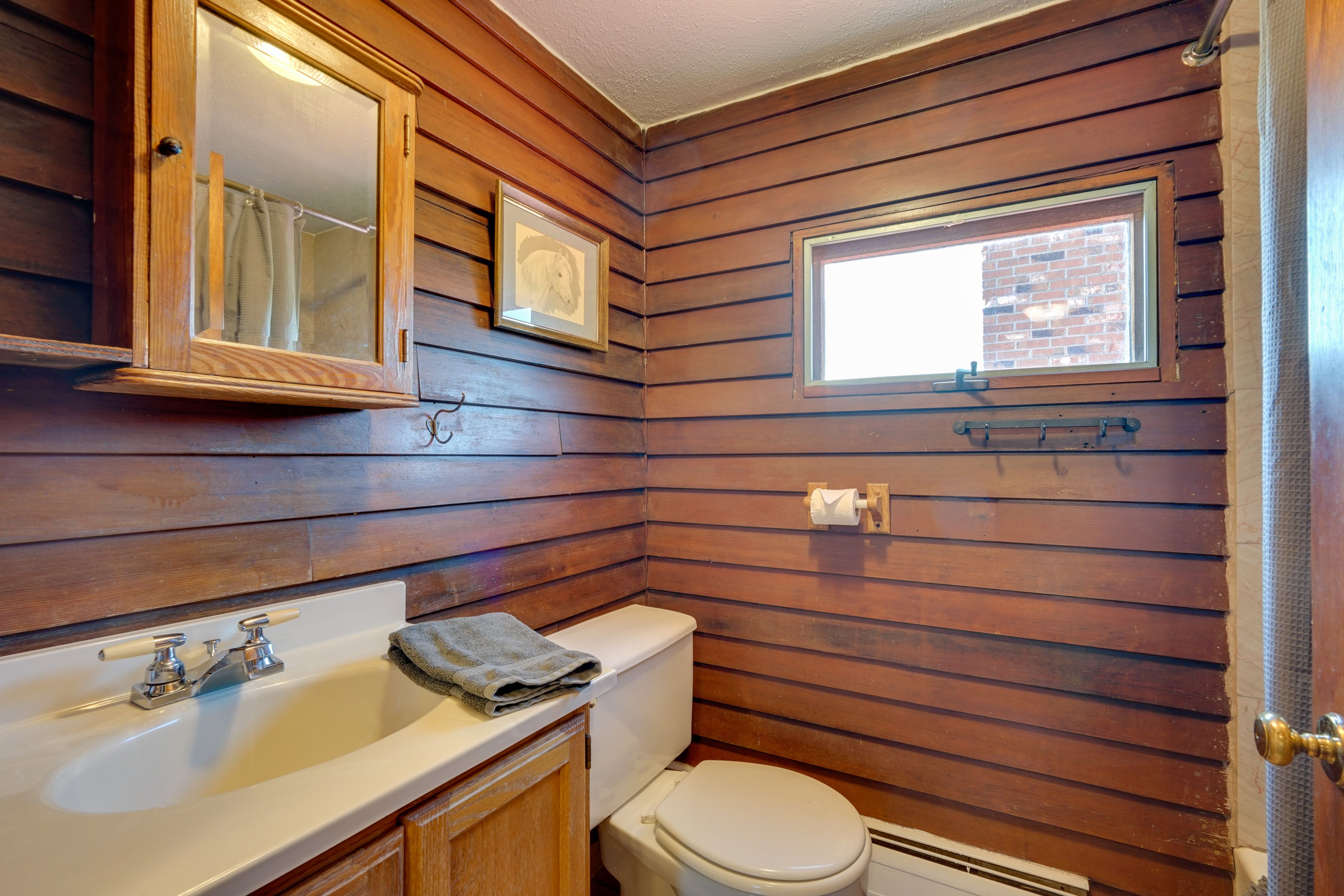 Full Bathroom | Hair Dryer