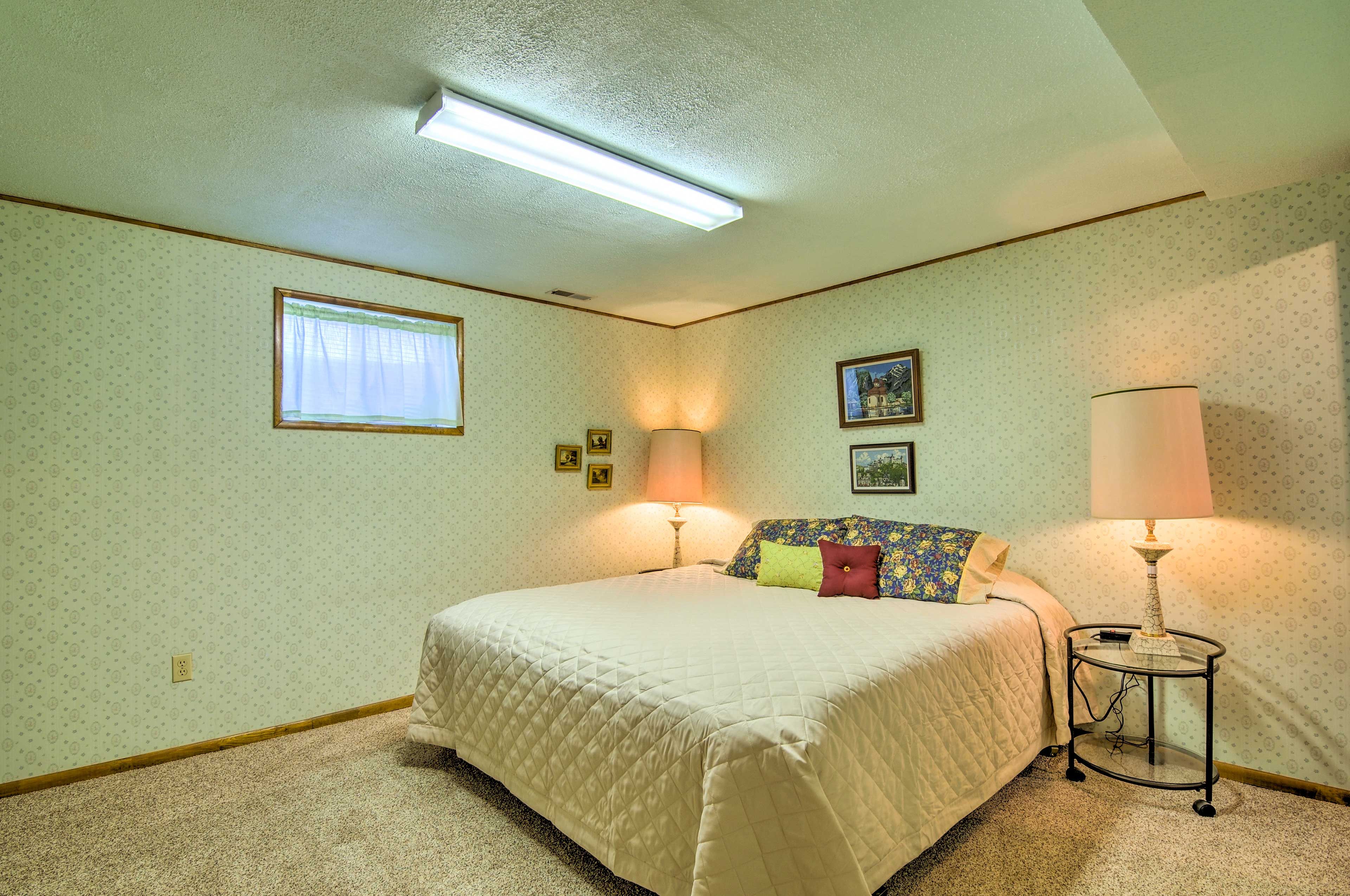 Bedroom 4 | Basement Level | King Bed