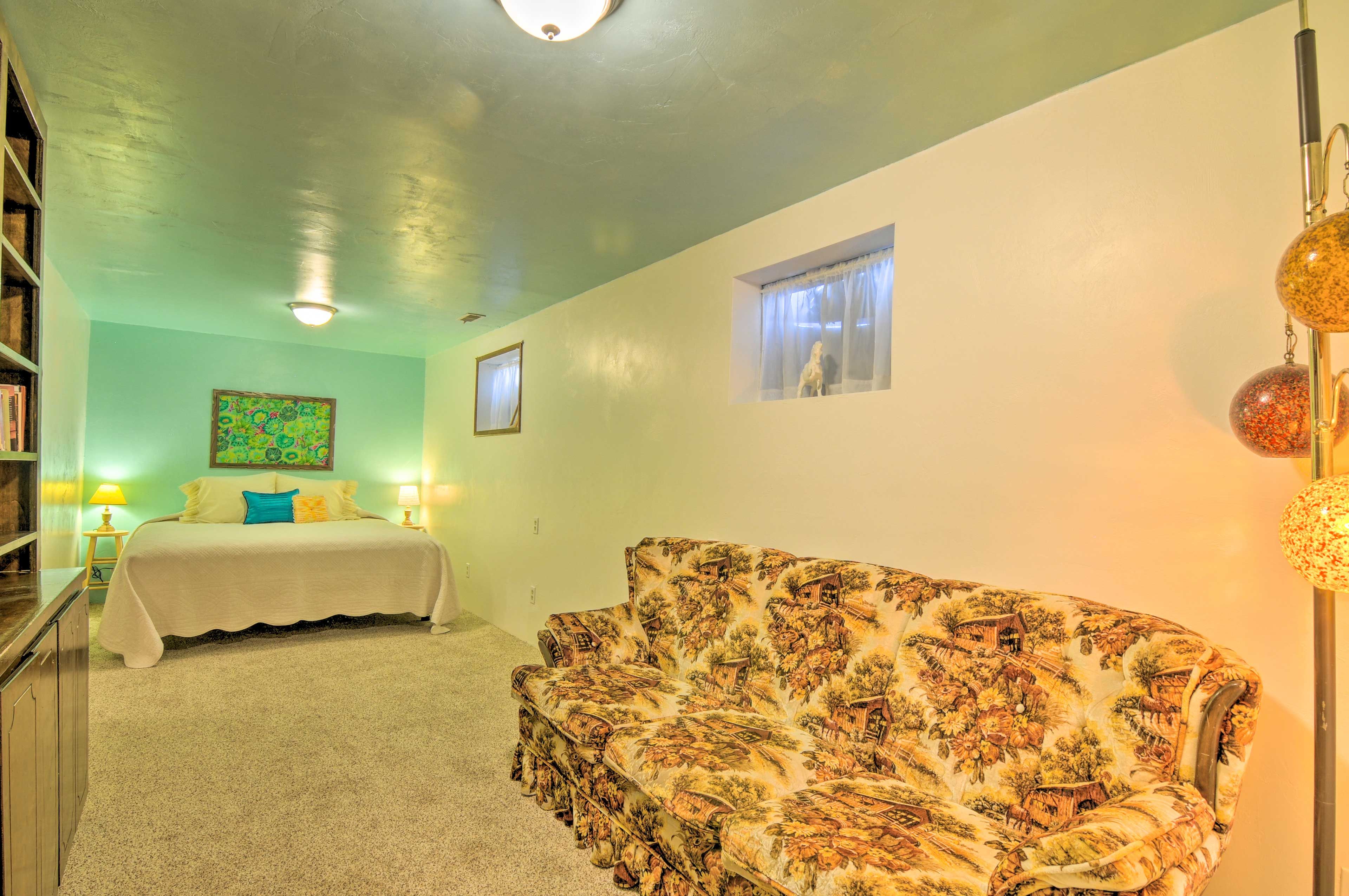 Bedroom 5 | Basement Level | King Bed