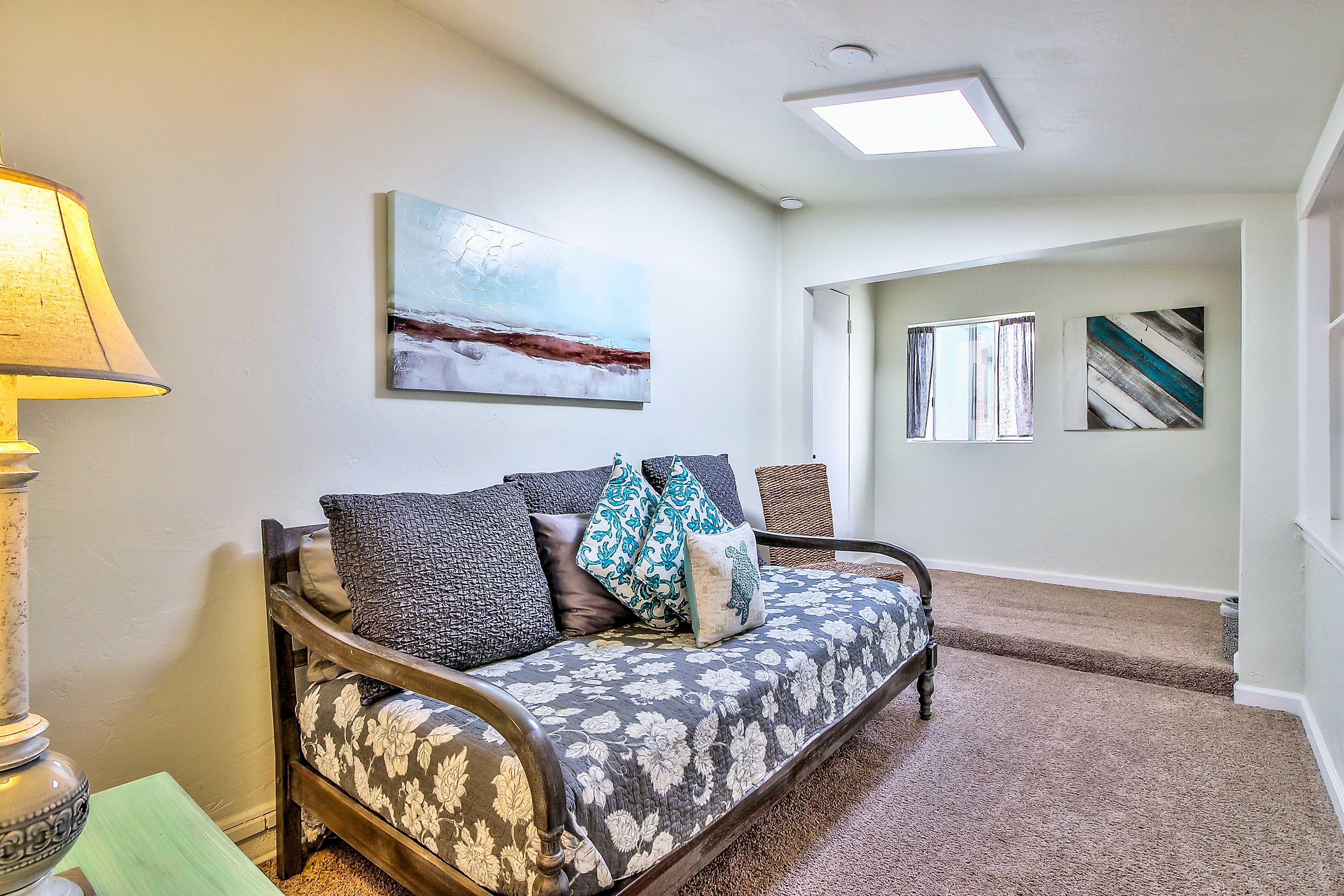 Bedroom 4 | Twin Daybed