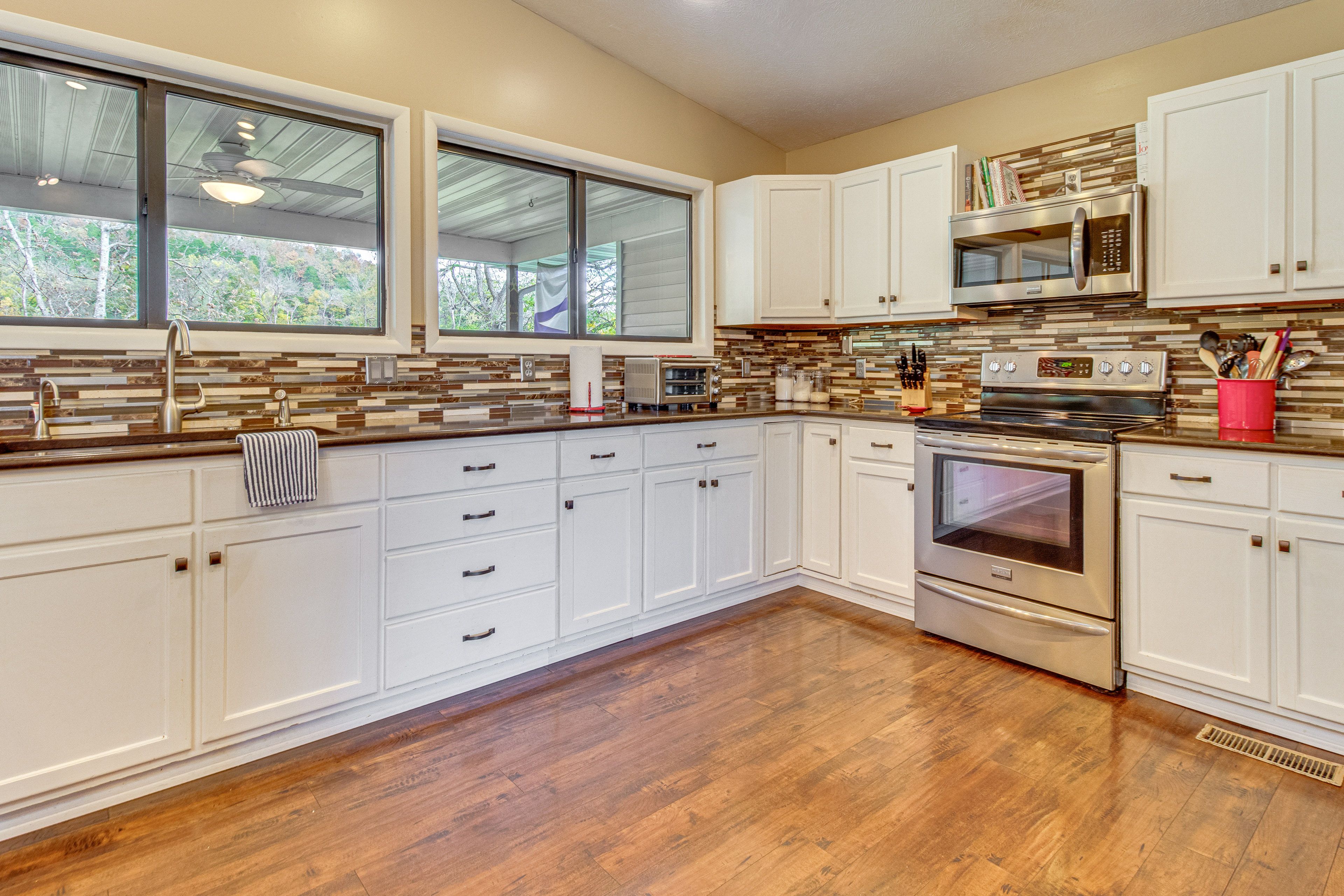 Kitchen/Dining Area | Cooking & Dining Basics | Crockpot