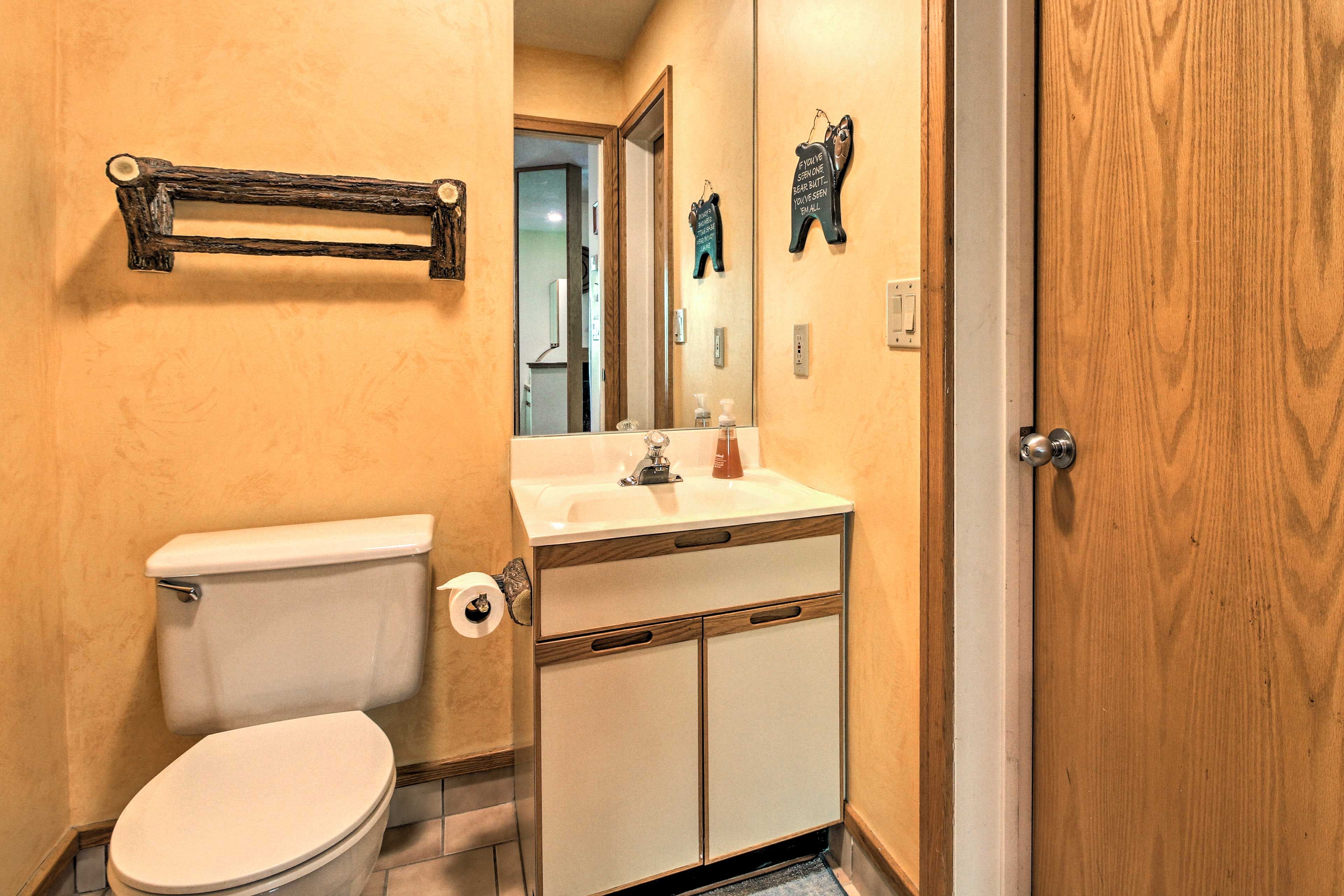 Half Bathroom | Ground Floor