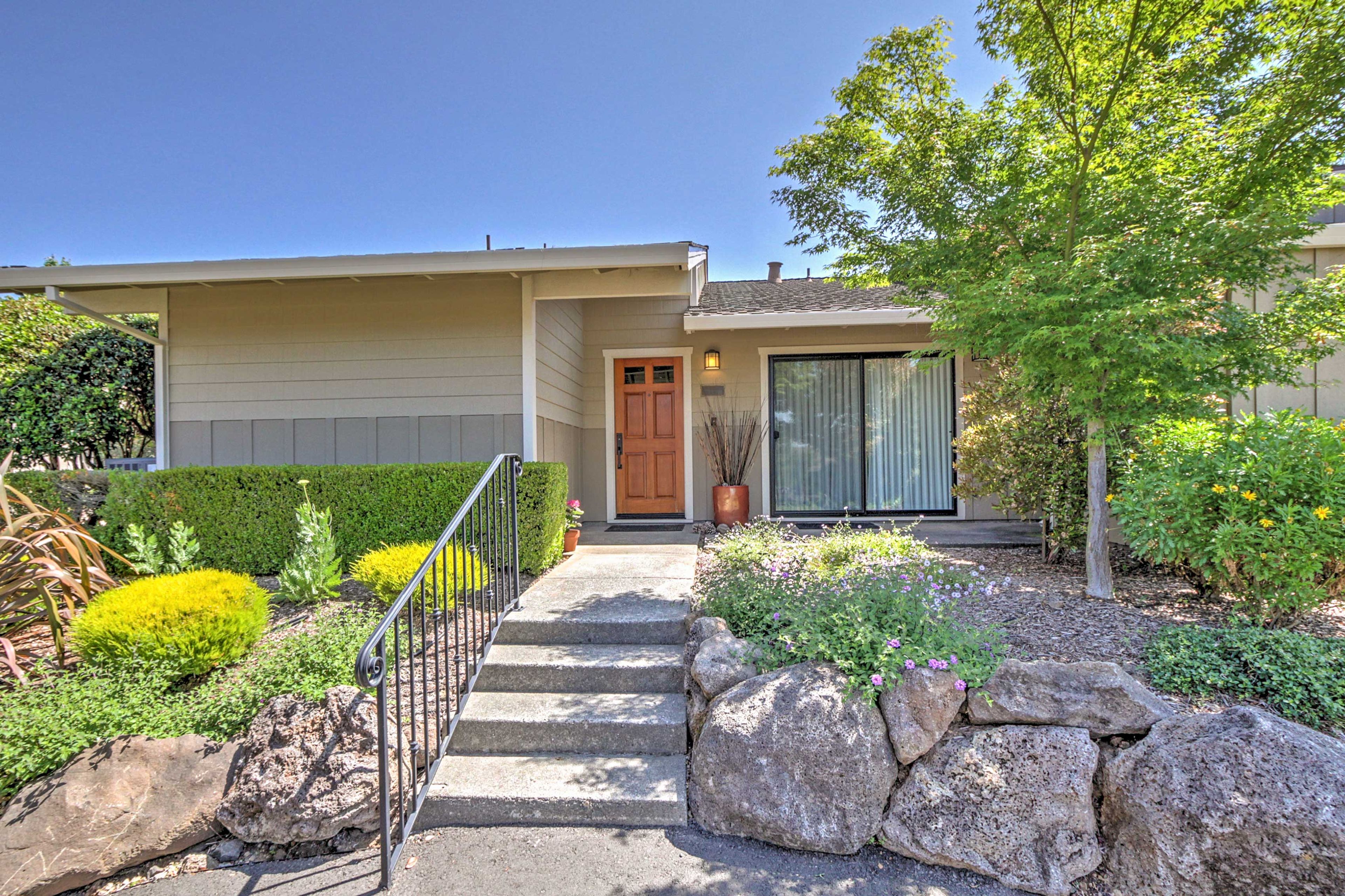 Townhome Exterior | Golf Course Views | Single-Story Home