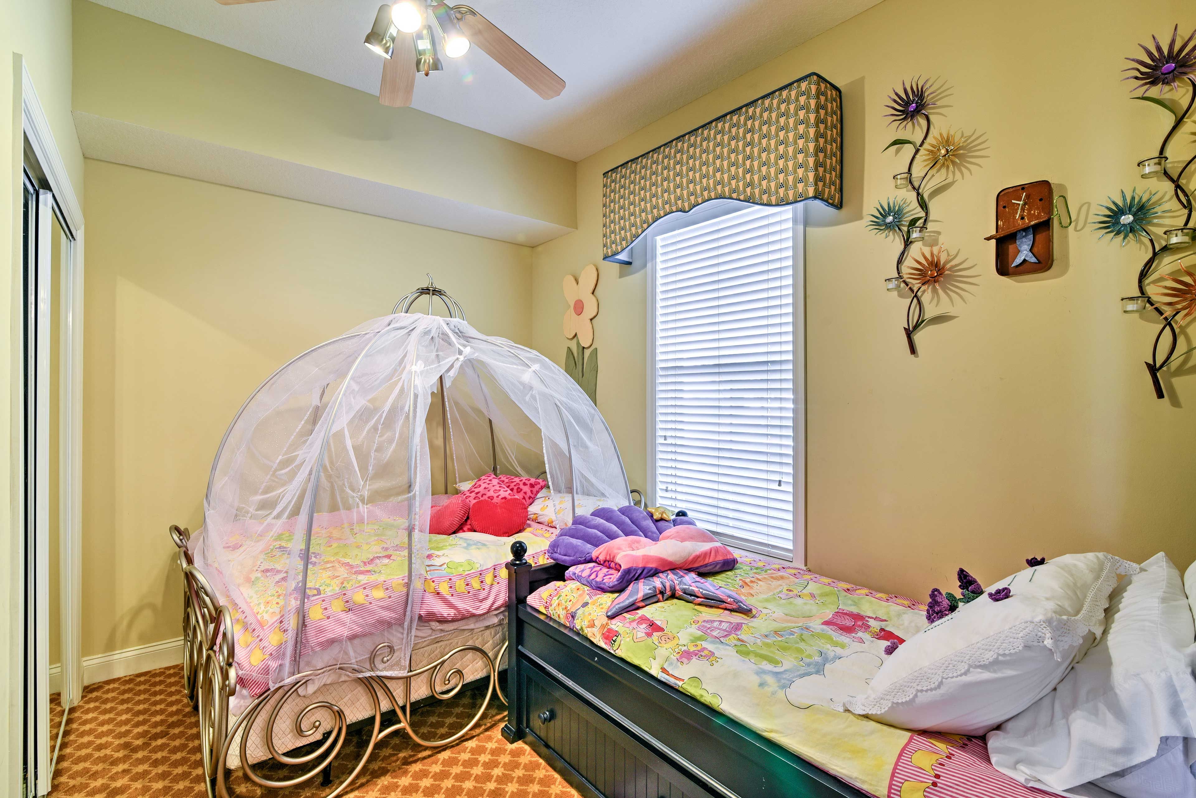 Bedroom 3 (Cinderella Room) | Full Bed | Twin Bed w/ Twin Trundle Bed