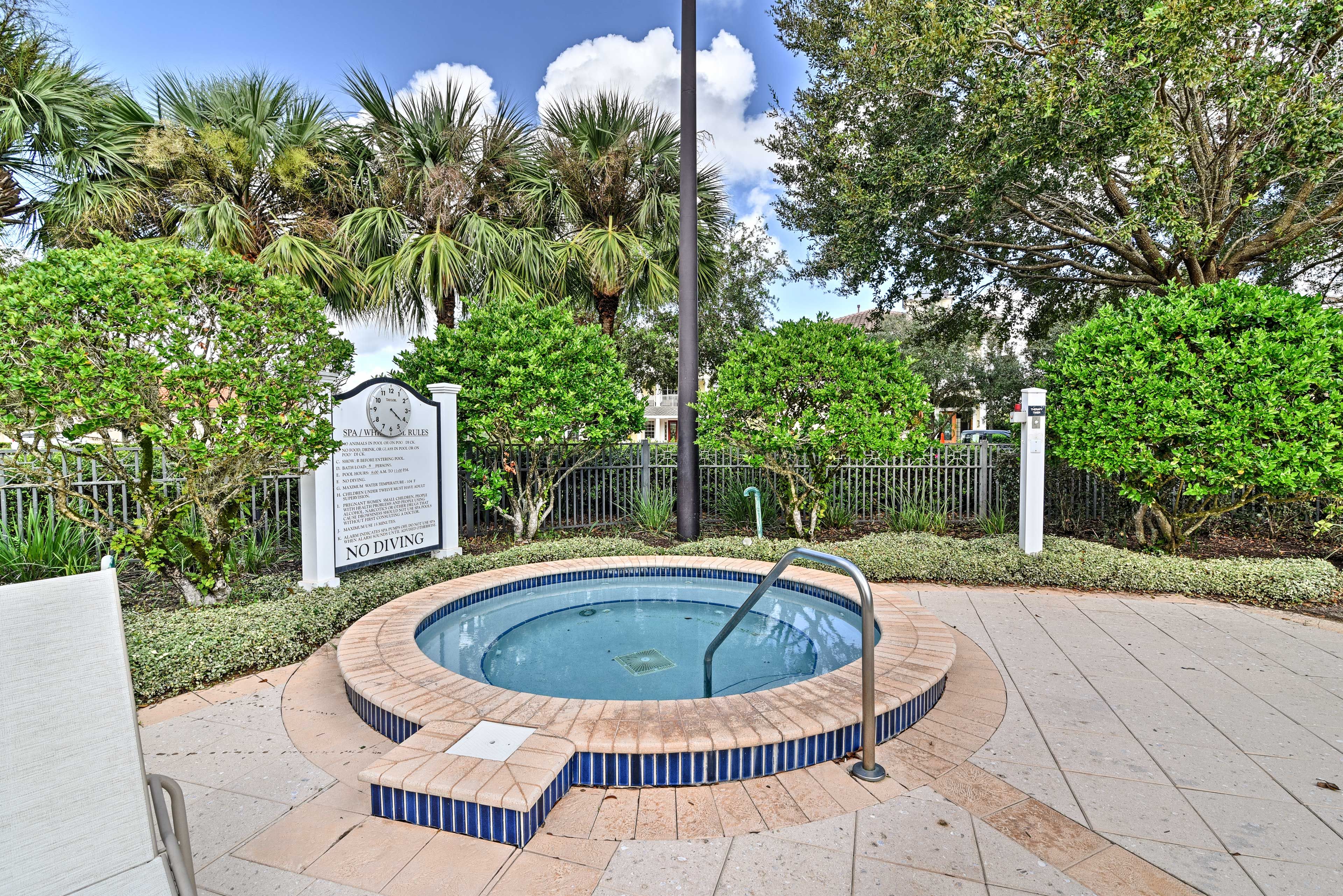 Resort Amenities | Hot Tub