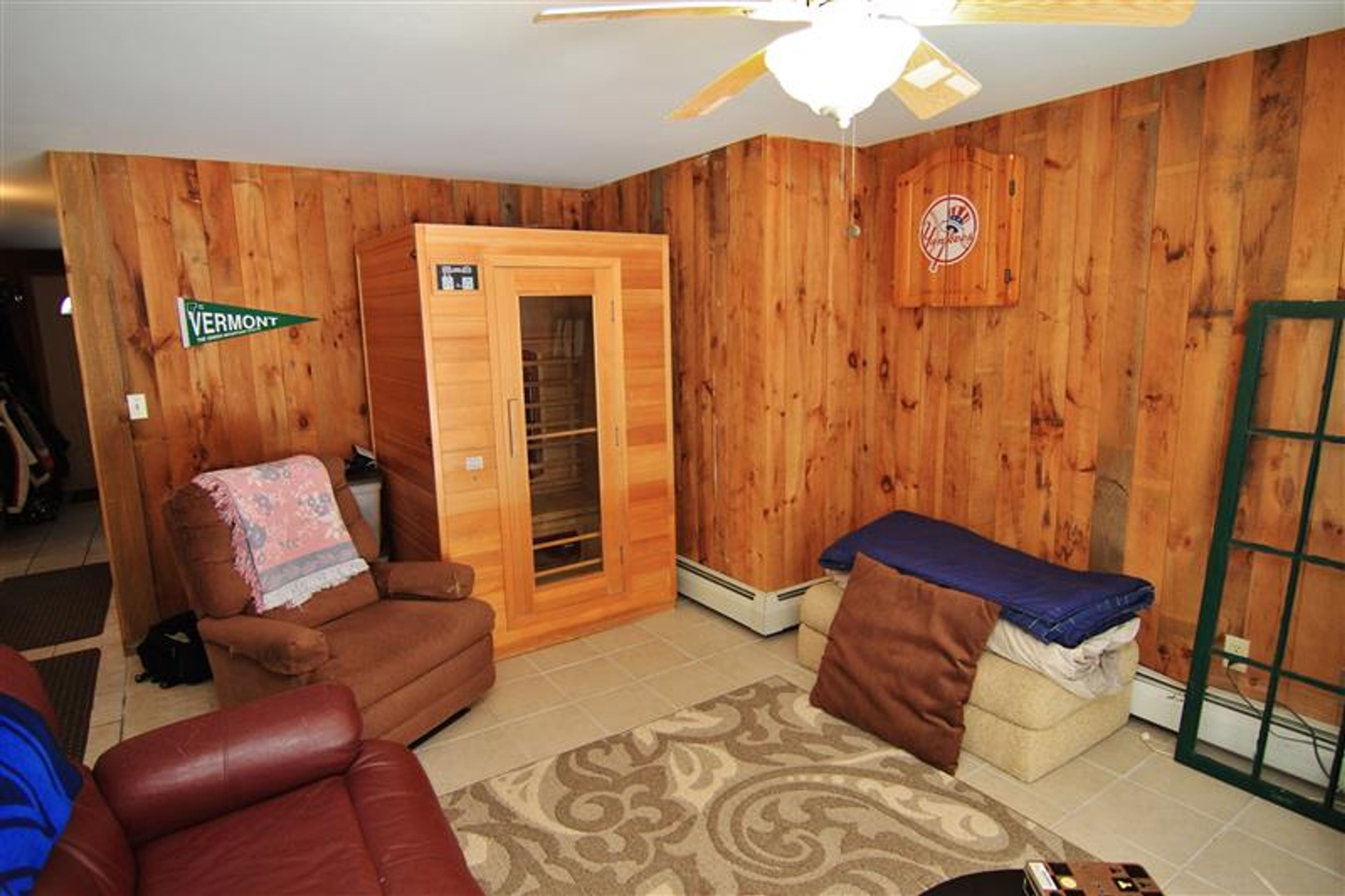 Lower-Level Den
