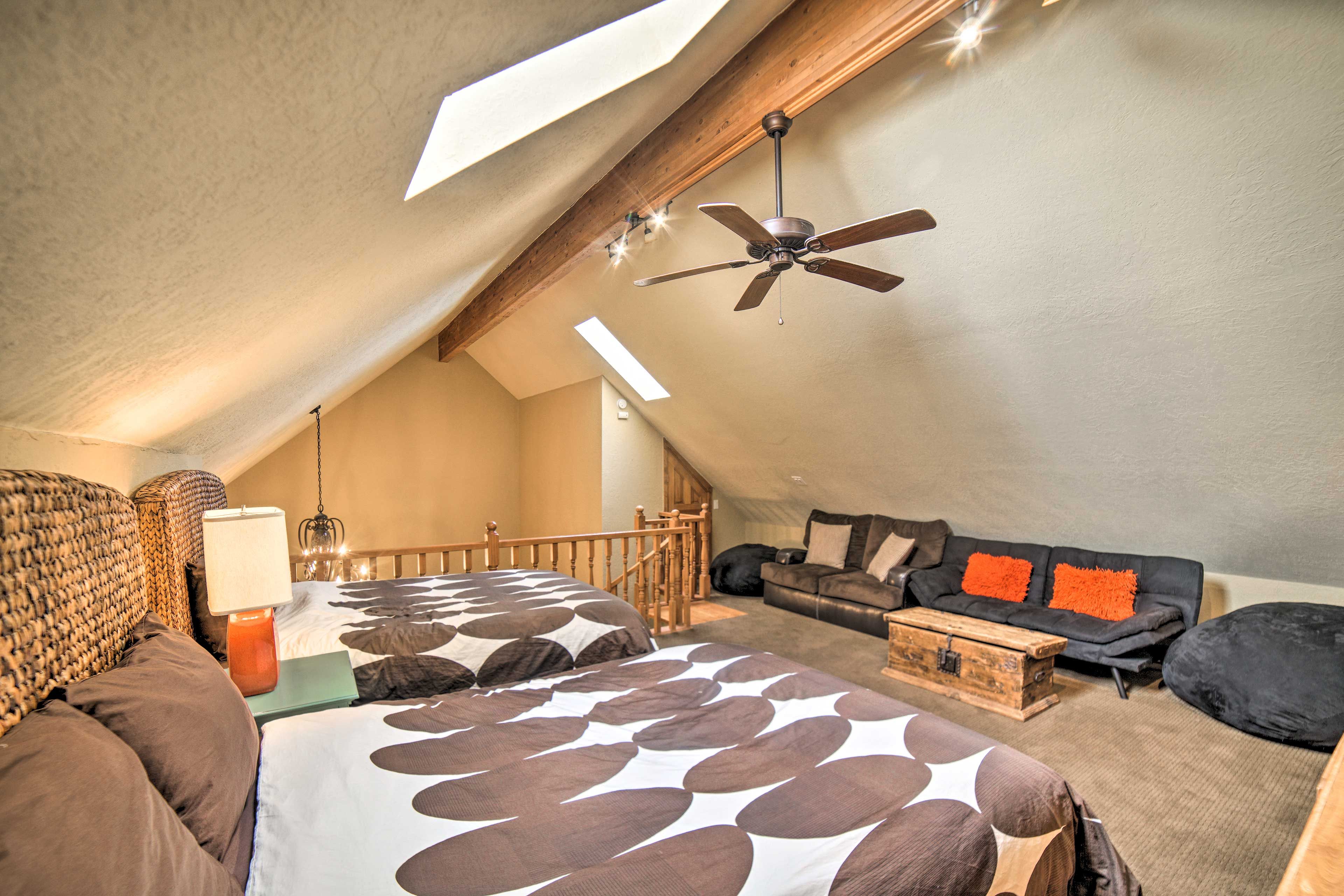 Loft | Futon