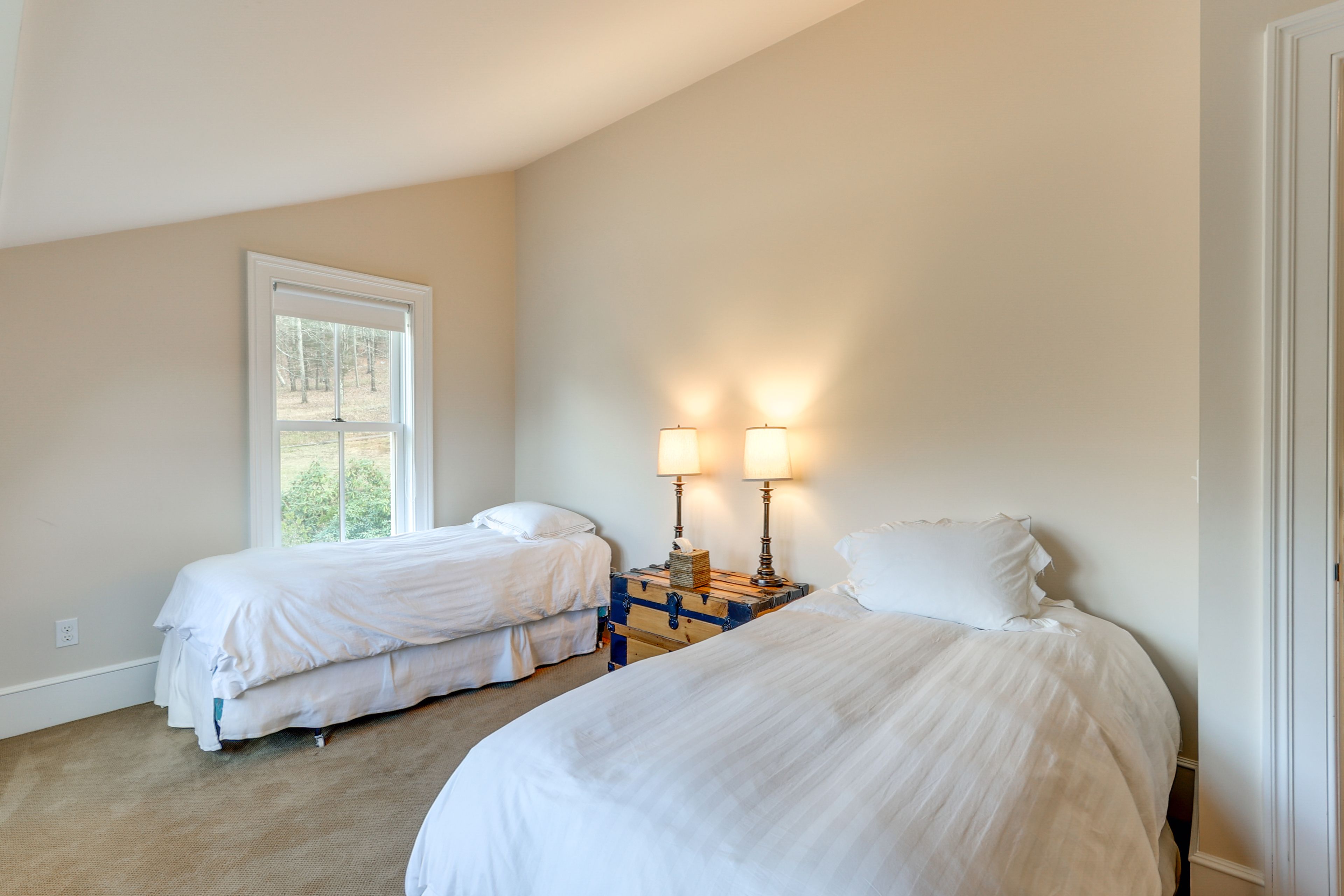 Bedroom 9 | 2 Twin Beds