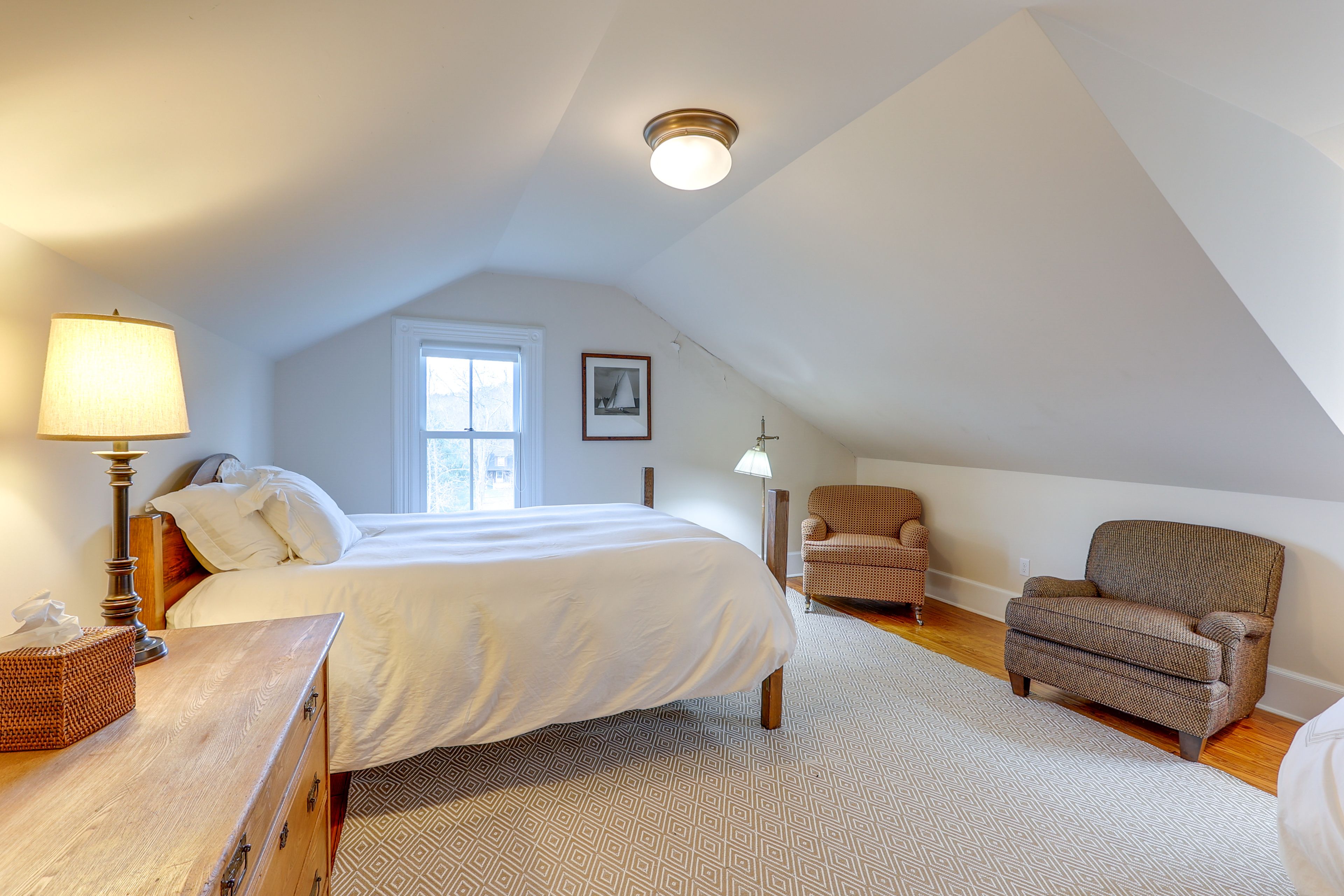 Bedroom 5 | King Bed | Twin Bed