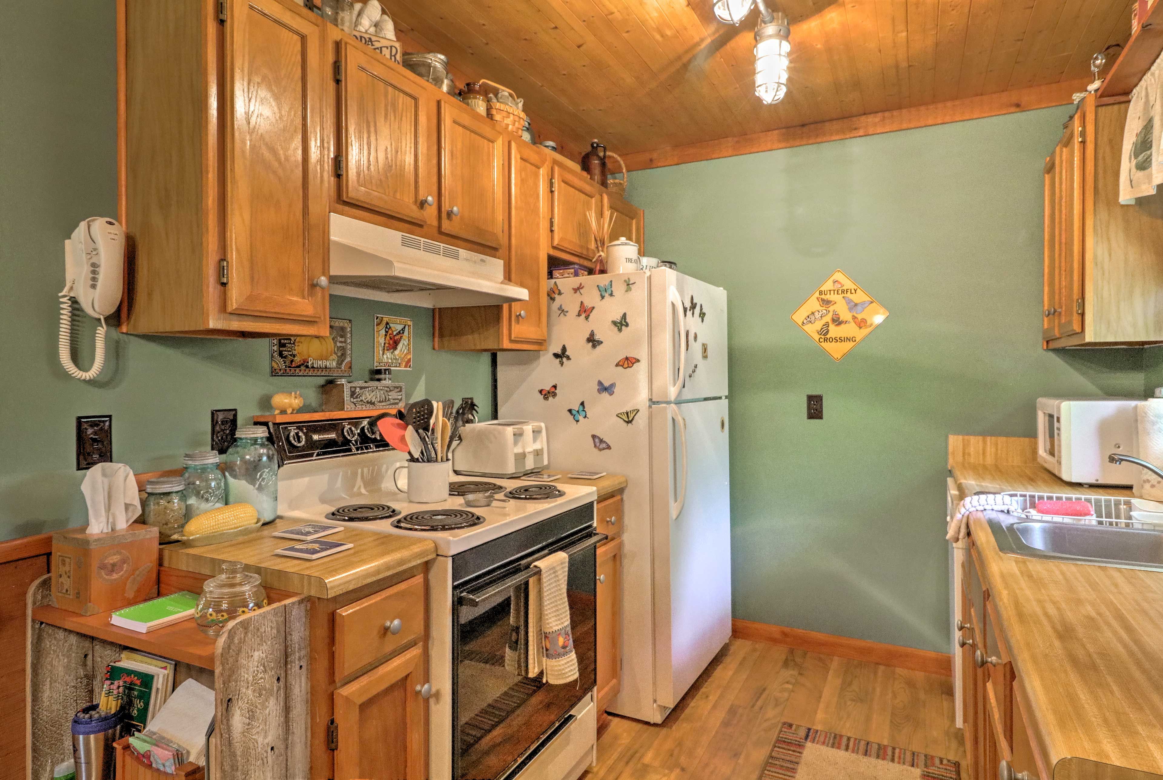 Kitchen | Dishware & Glassware