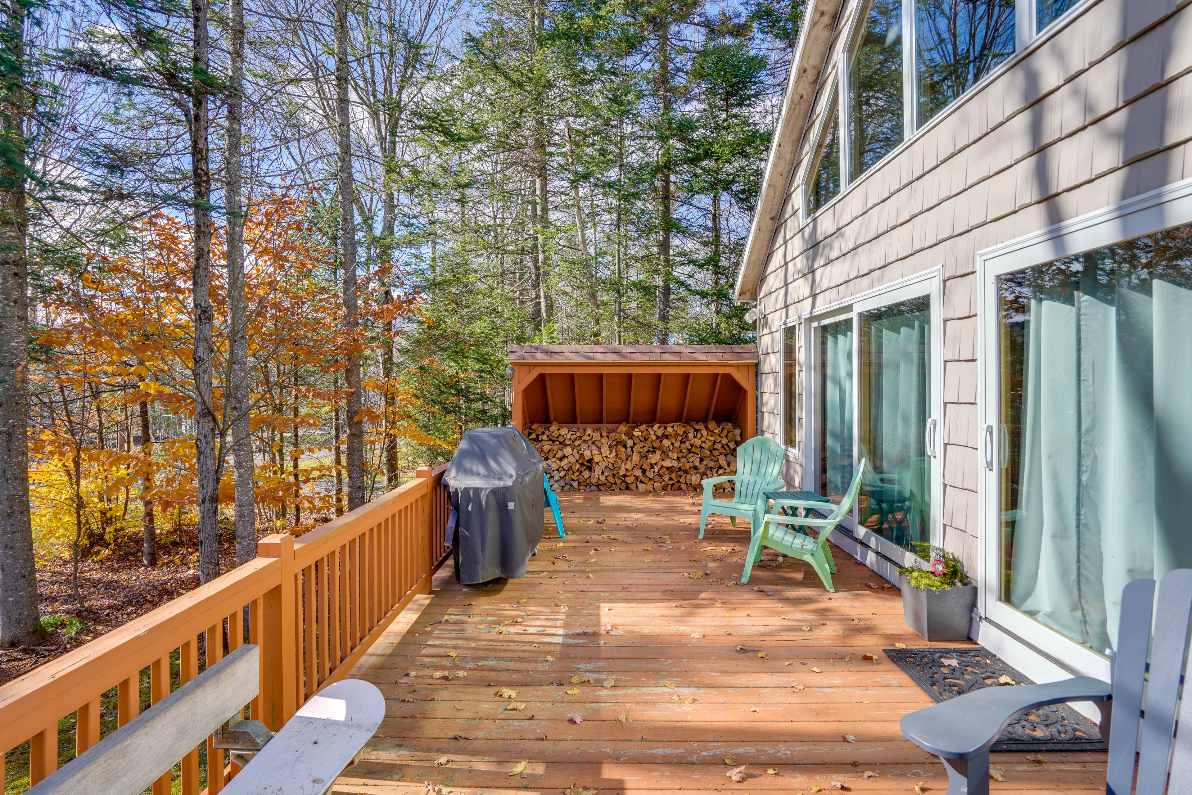 Furnished Deck | Gas Grill | Seating