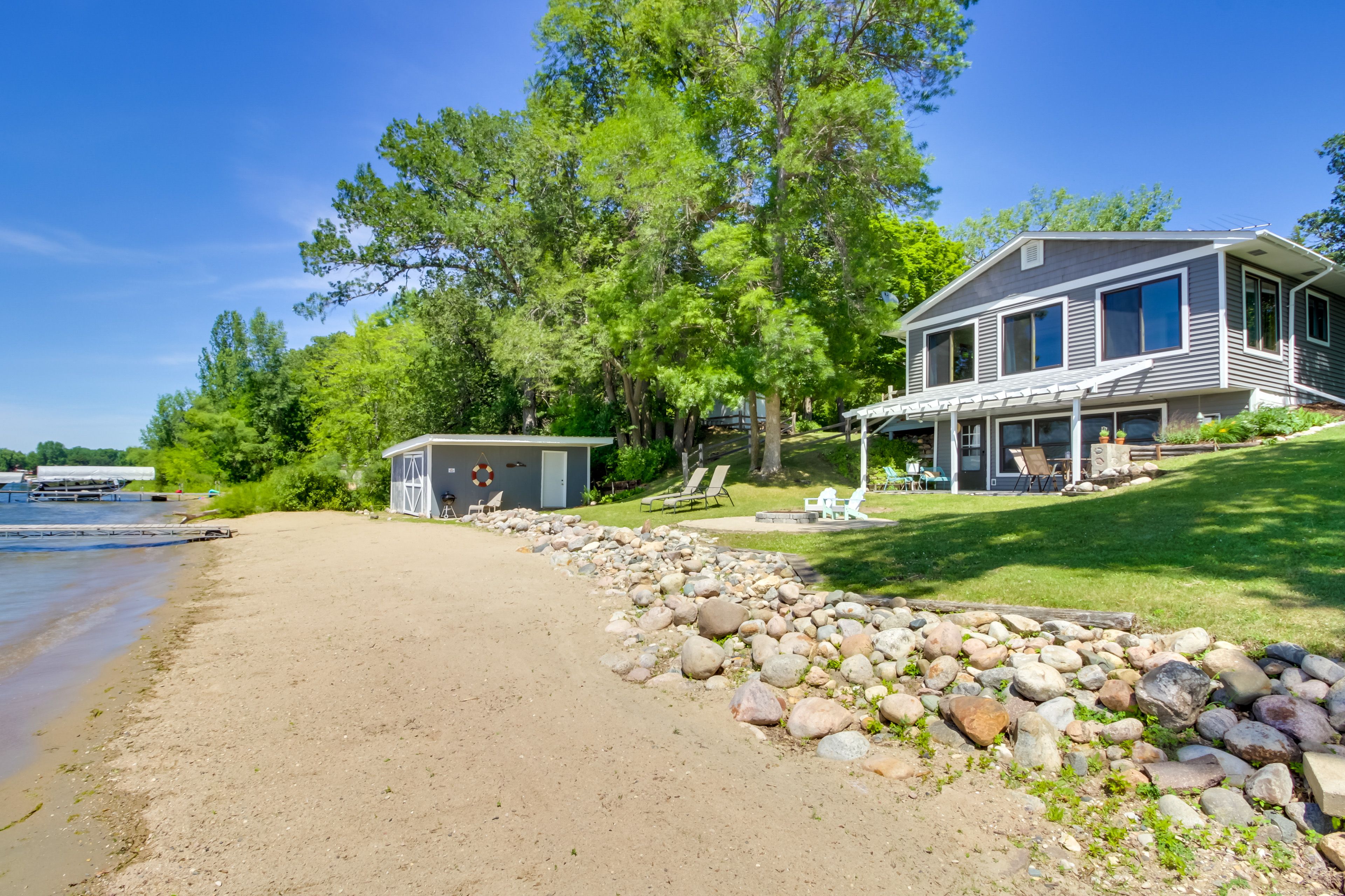 Private Lakeside Beach