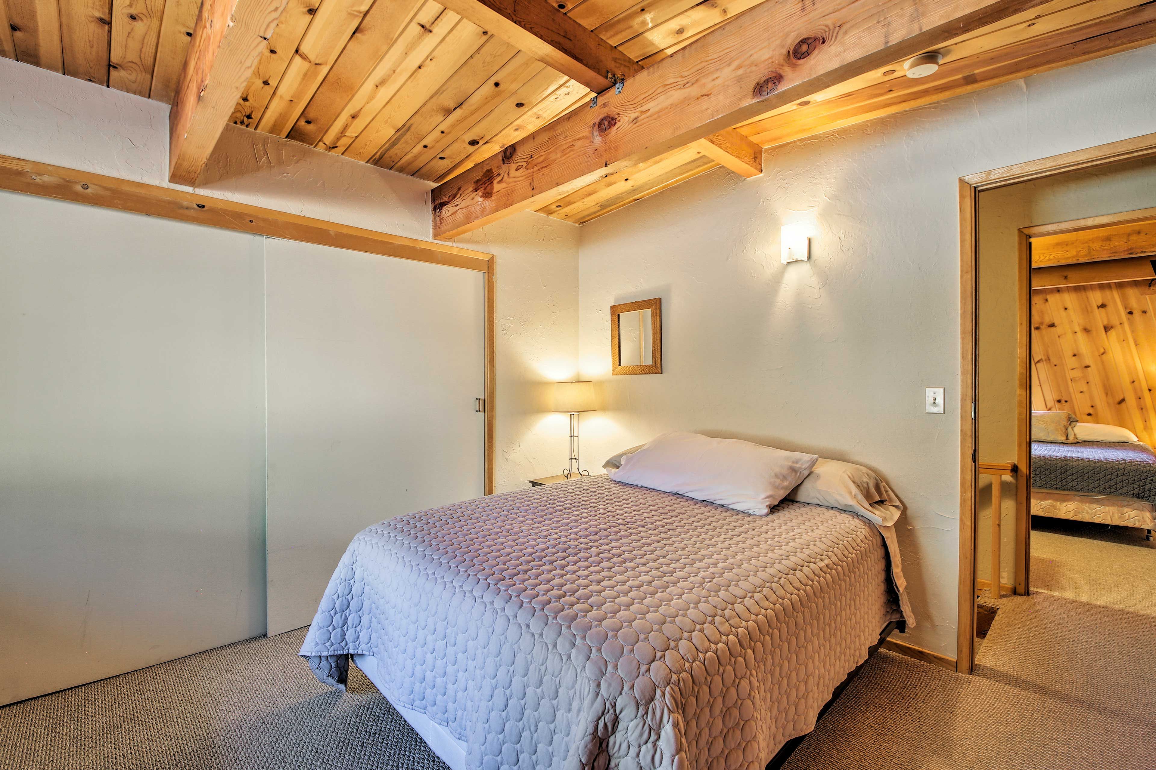 Bedroom 2 | Full Bed | 1st Floor
