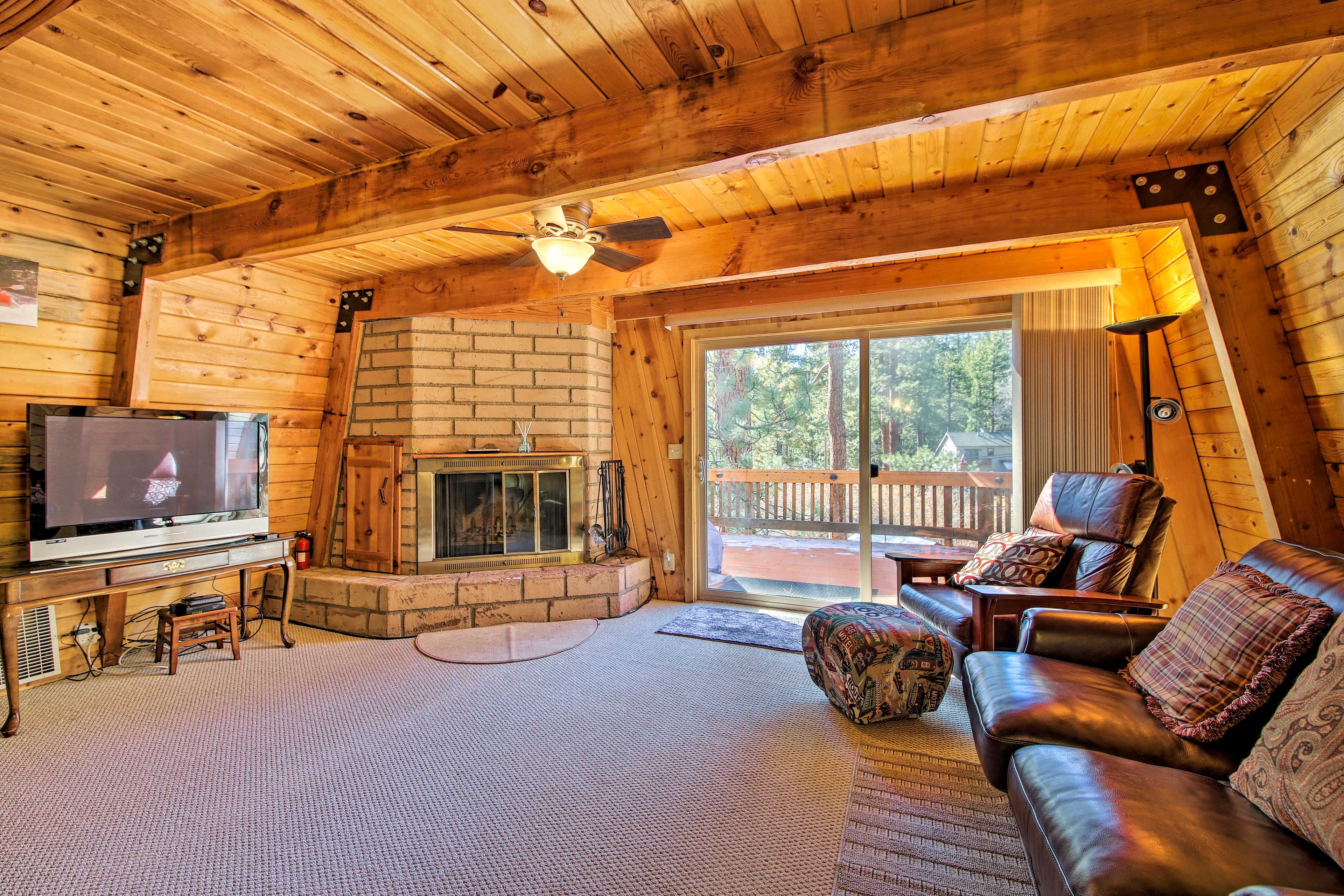 Living Room | Wood-Burning Fireplace | Books & Board Games