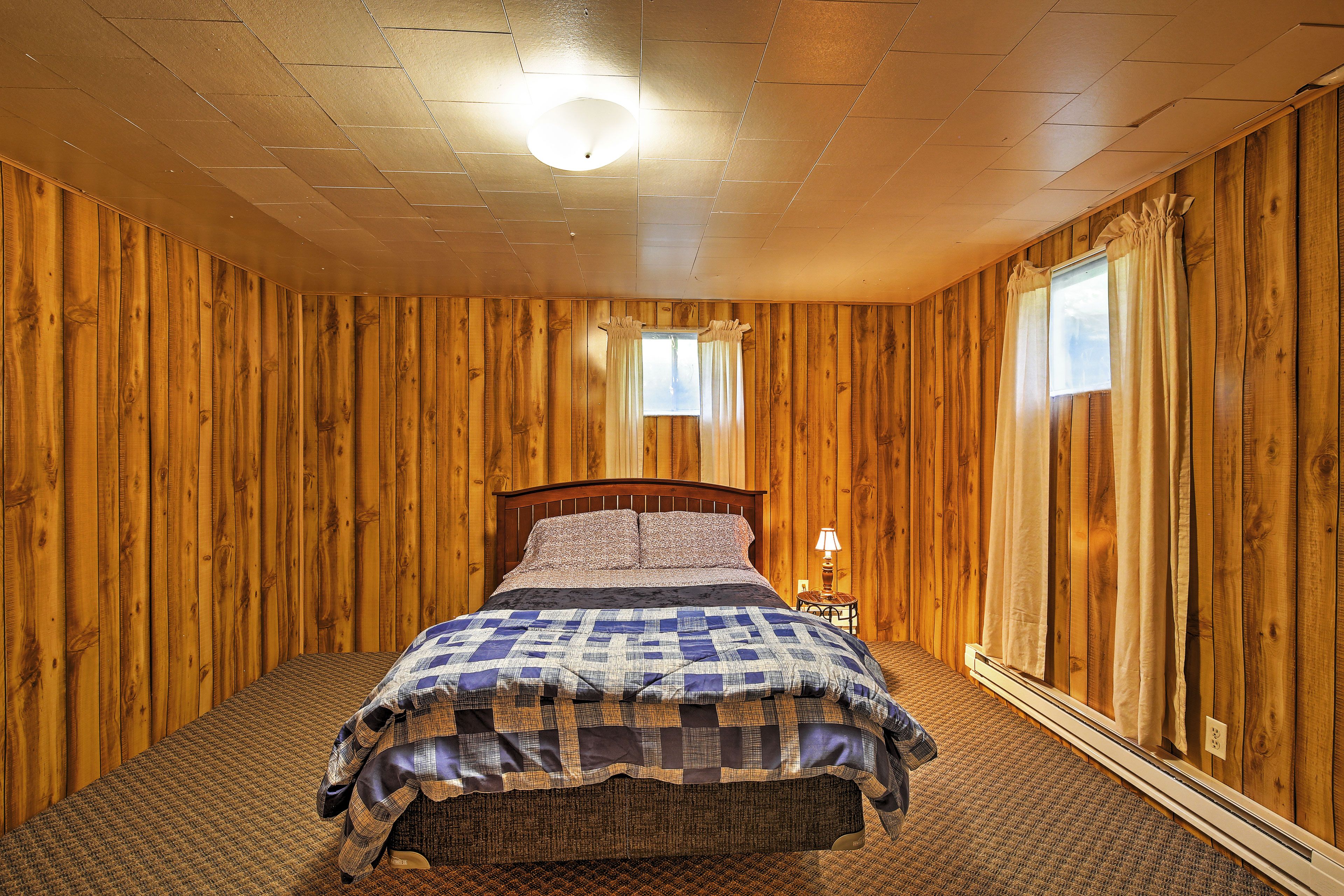Bedroom 3 | Queen Bed | Main Level