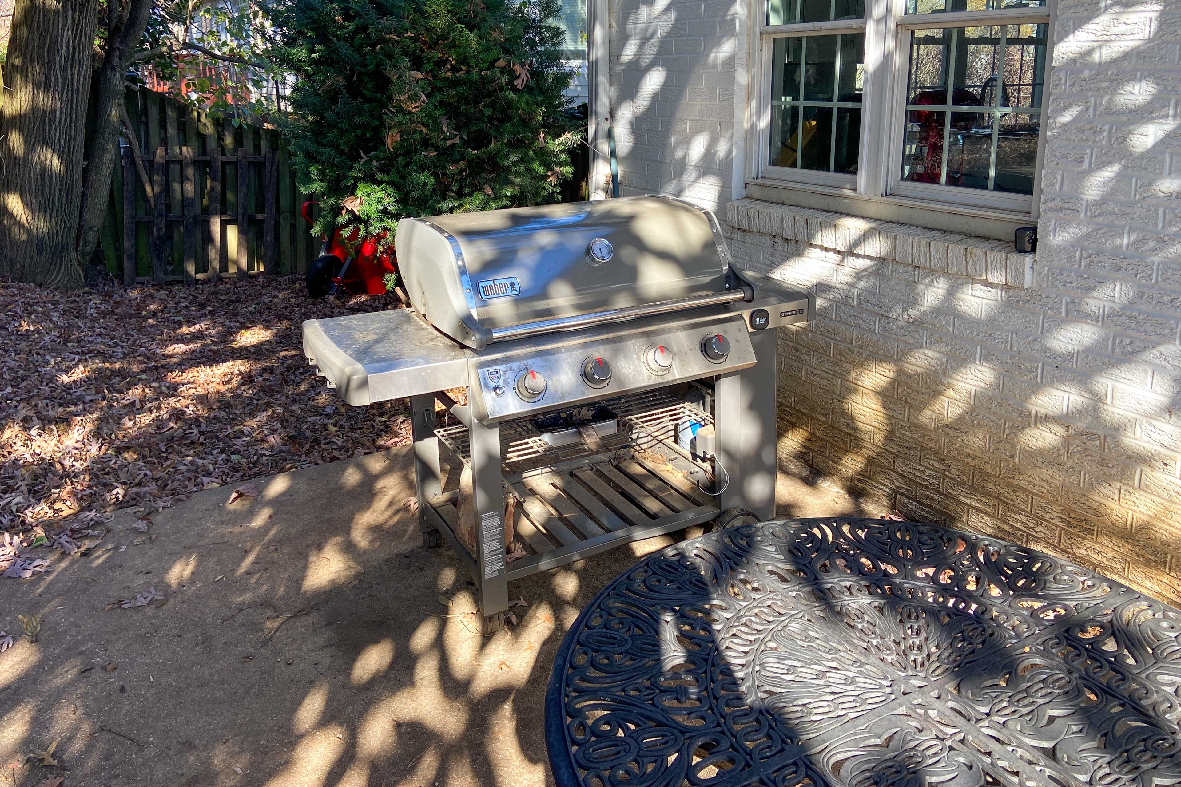 Private Yard | Gas Grill