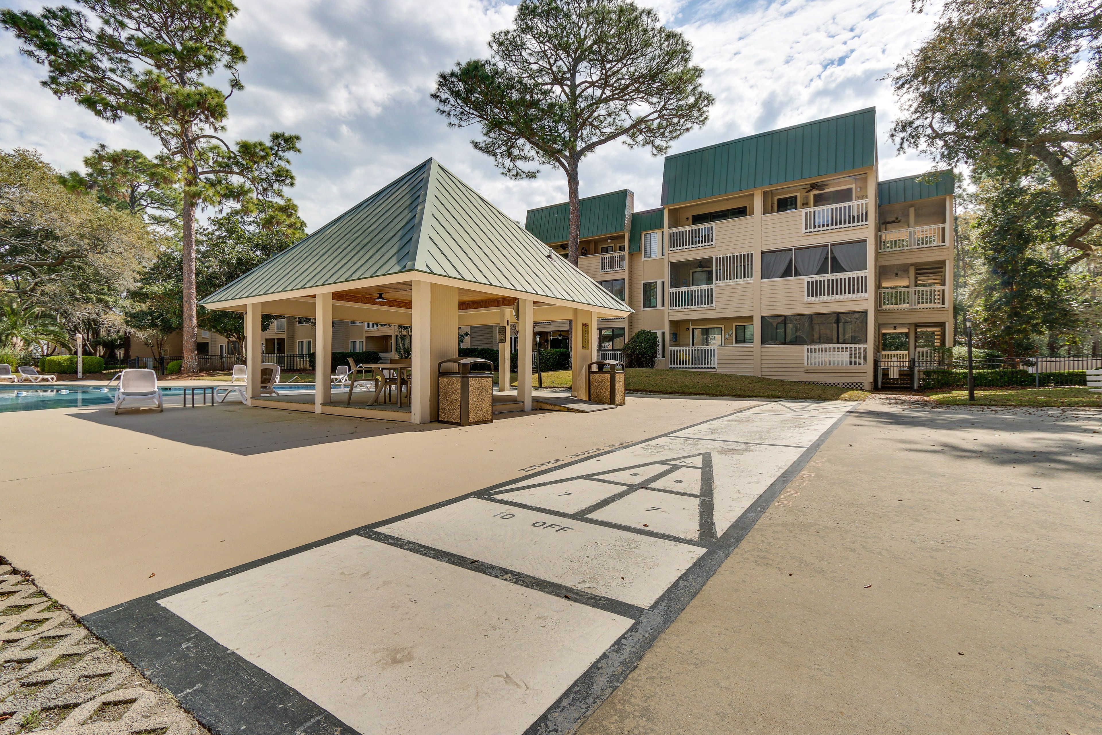 The Spa on Port Royal Sound | Shuffleboard Court