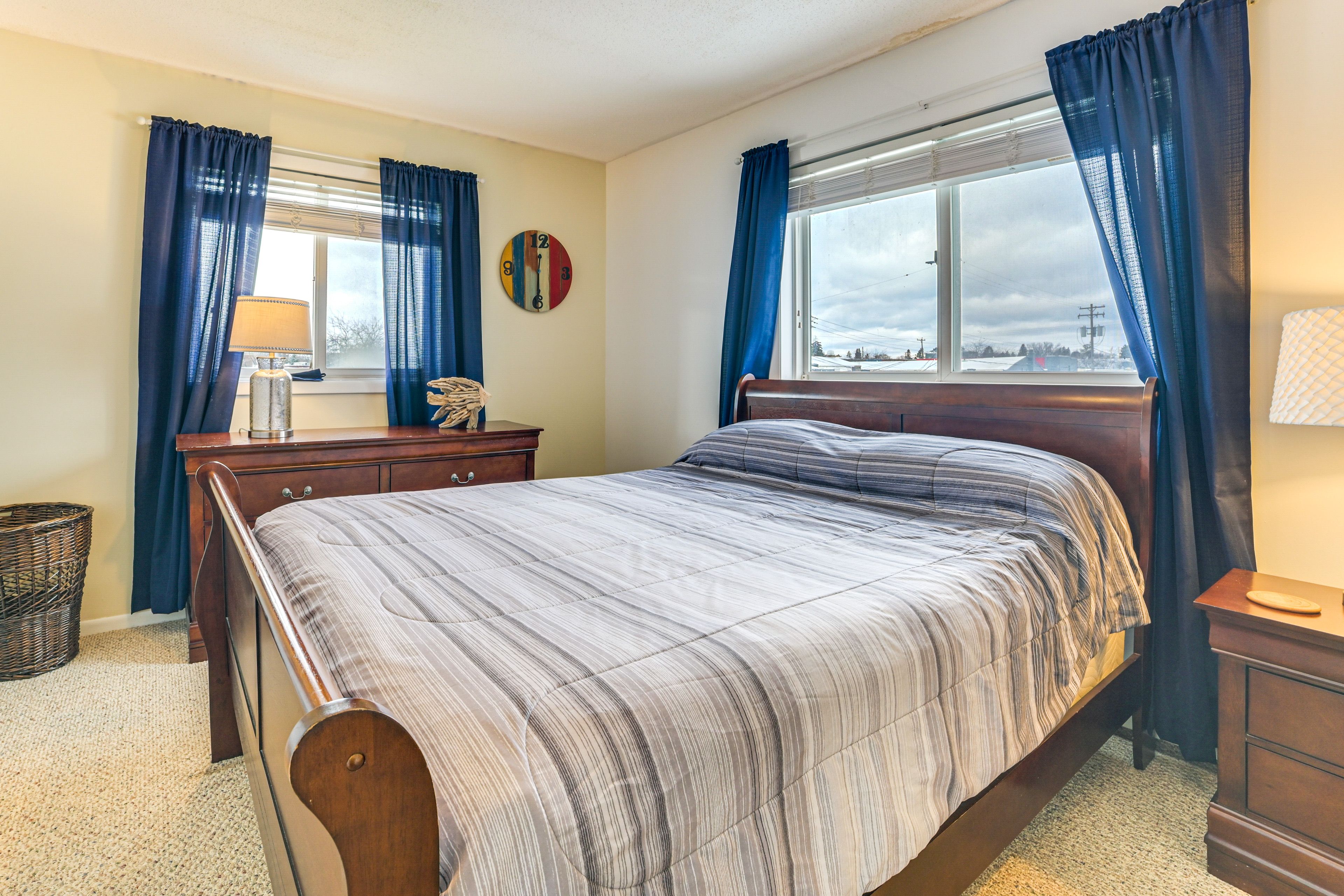 Bedroom 2 | Queen Bed | 2nd Level