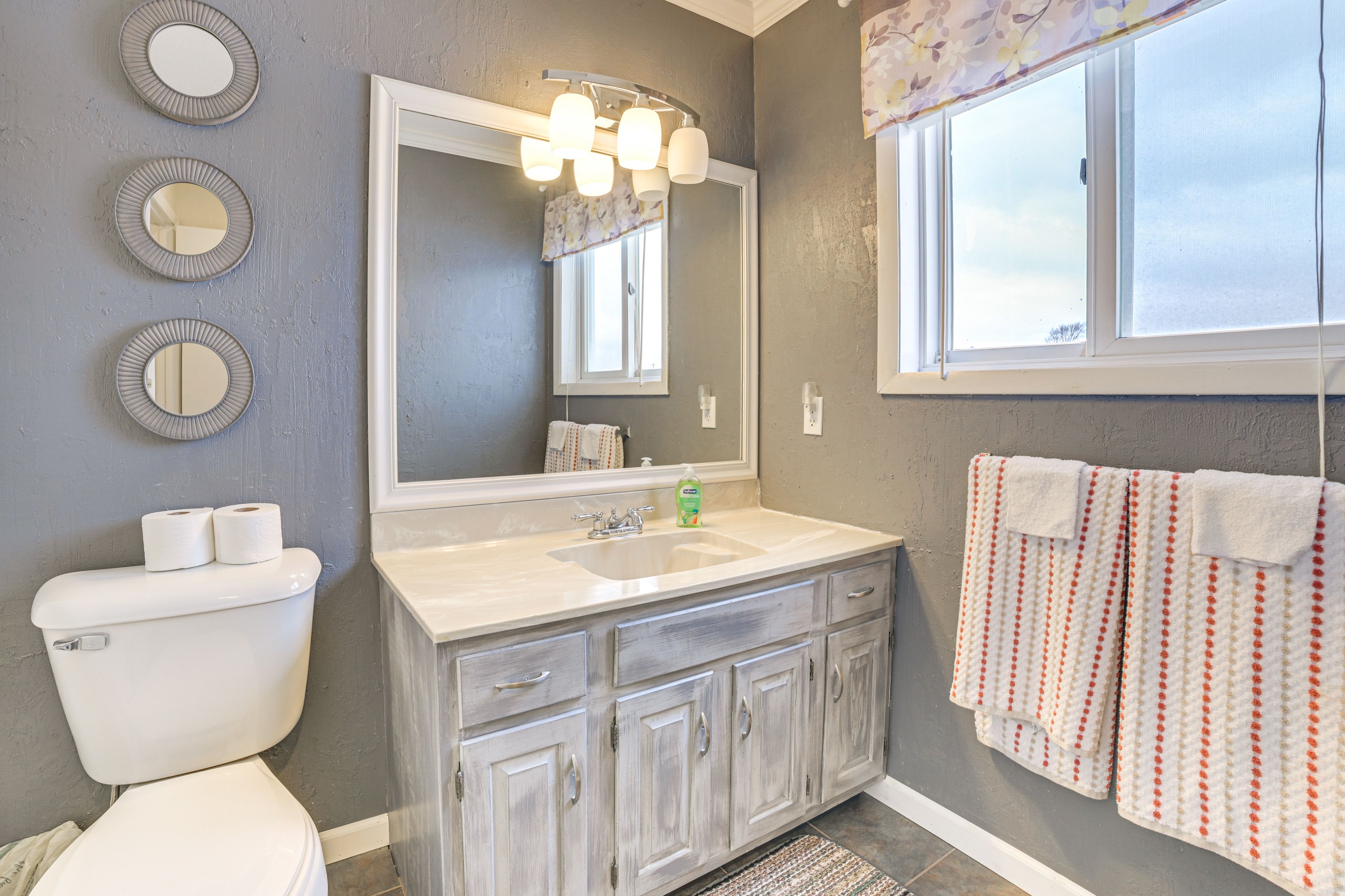 En-Suite Bathroom | Walk-In Shower
