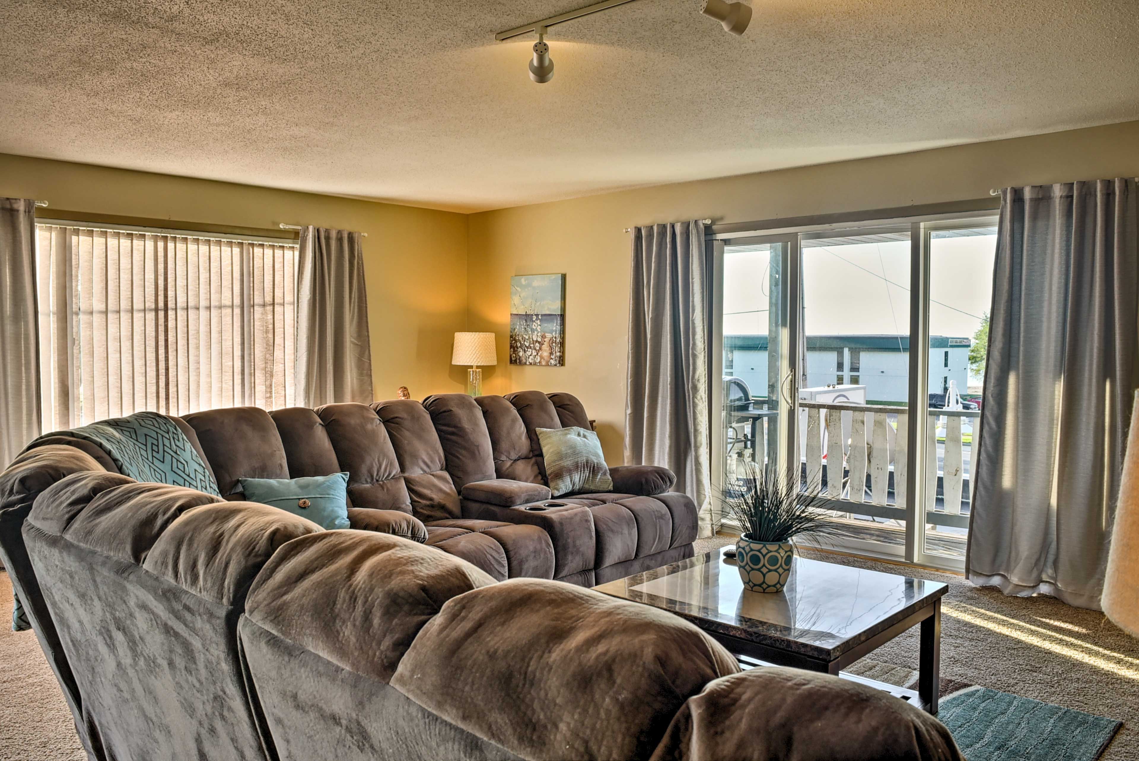 Living Room | DVD Player | Cable TV | Balcony Access