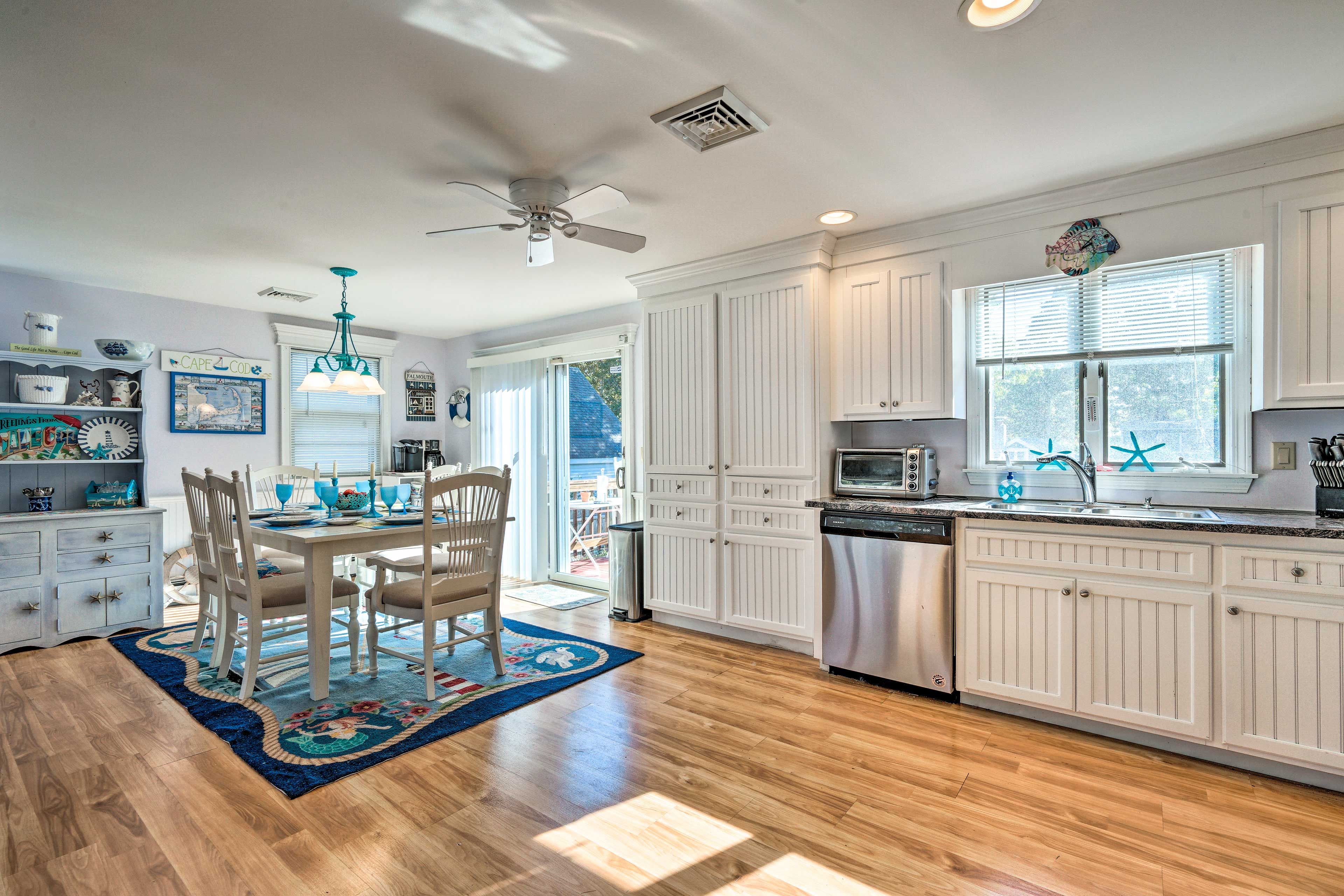 Kitchen | Fully Equipped