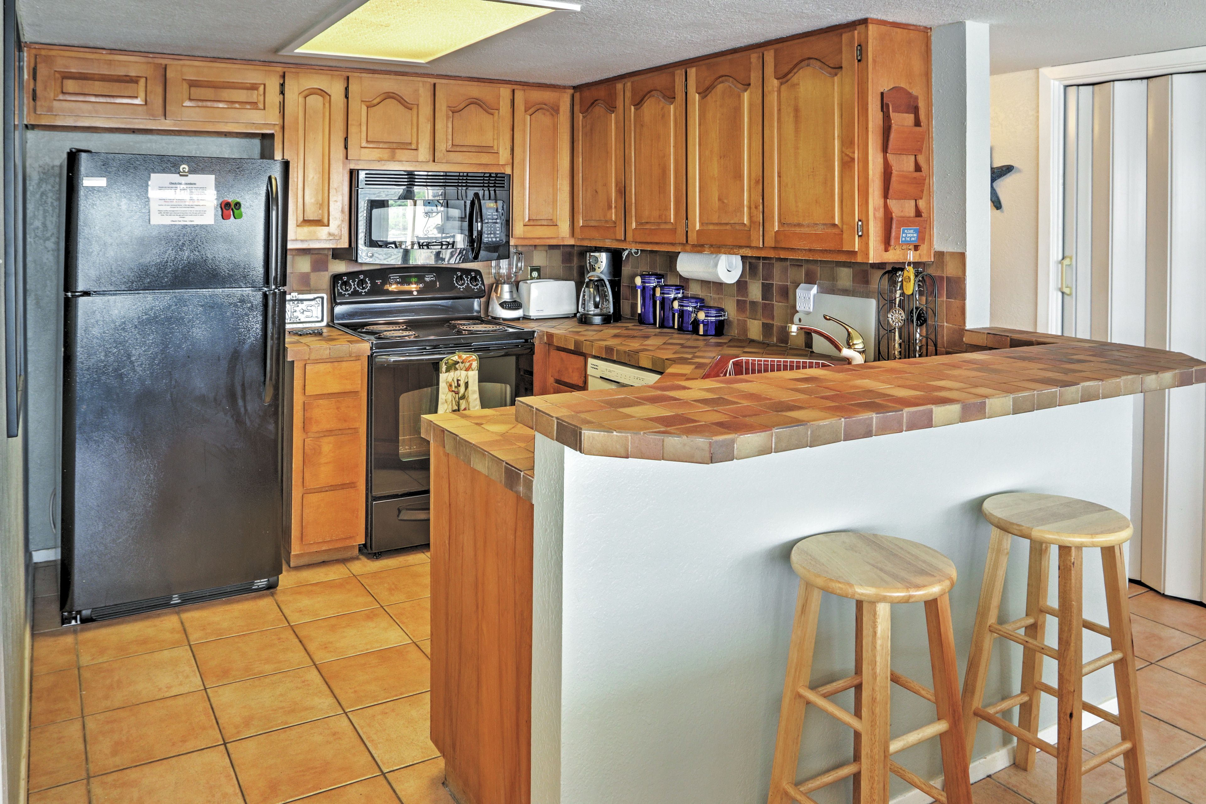 Kitchen | Fully Equipped | Breakfast Bar
