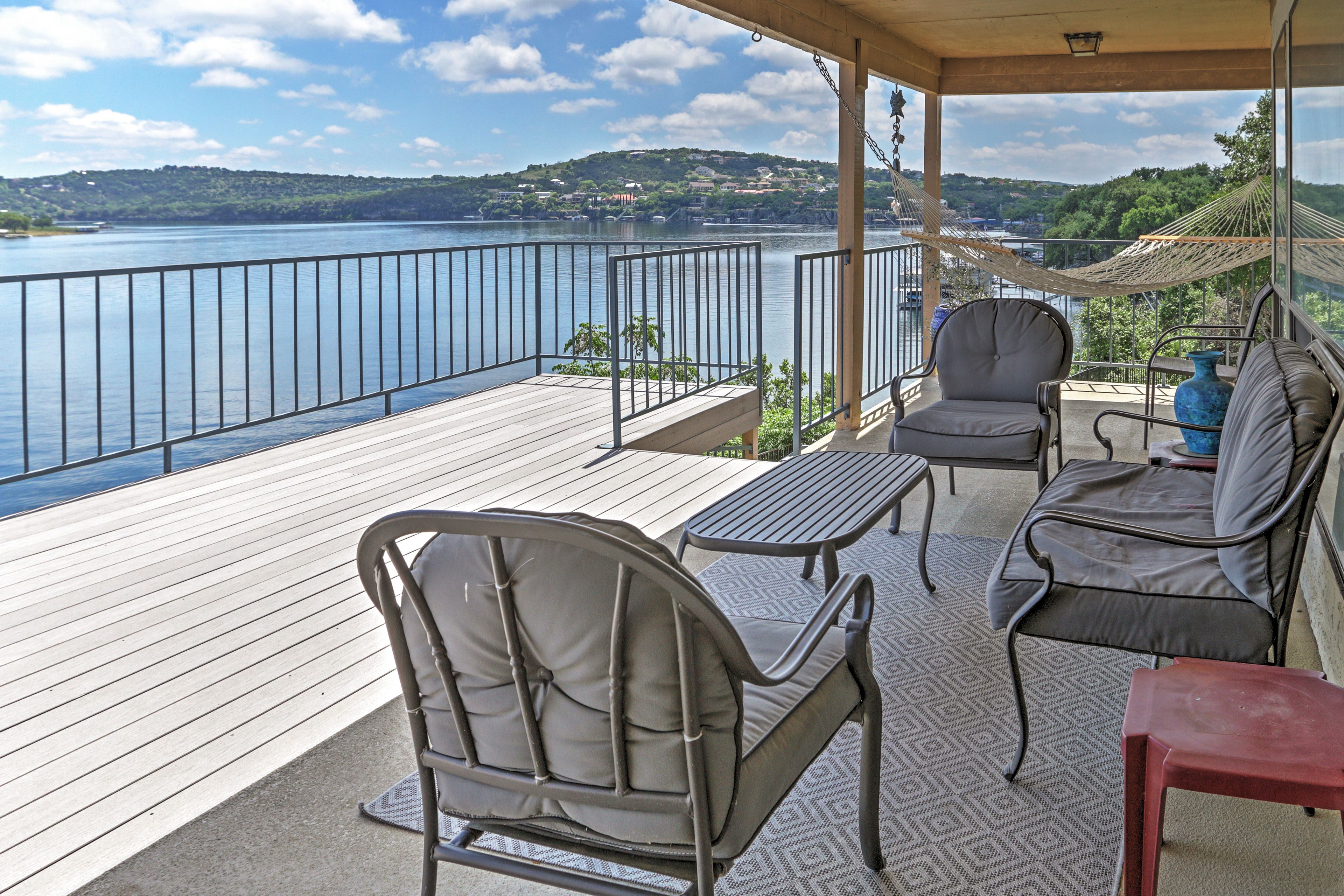 Private Deck