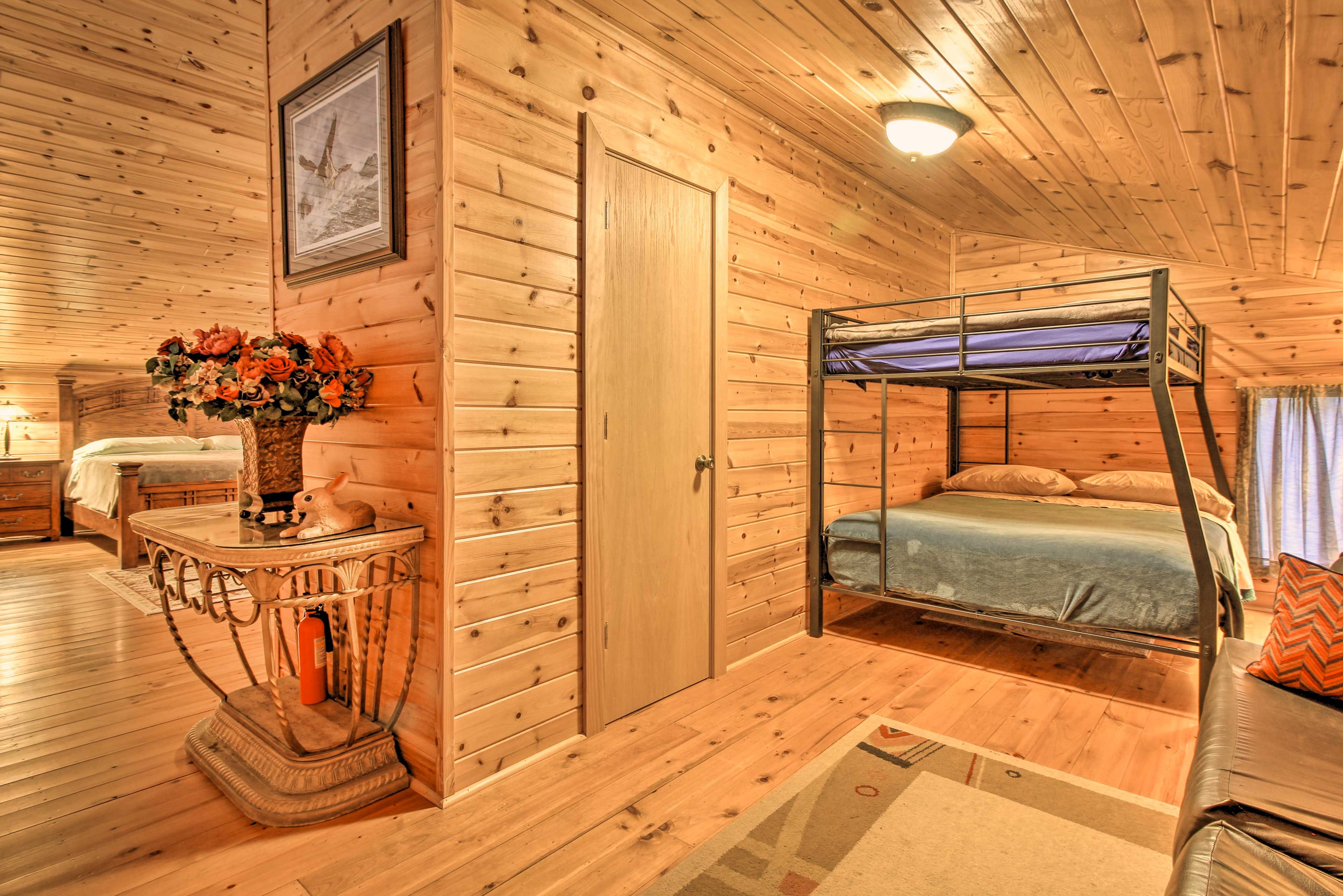 Master Bedroom | Additional Sleeping: Full/Queen Bunk Bed