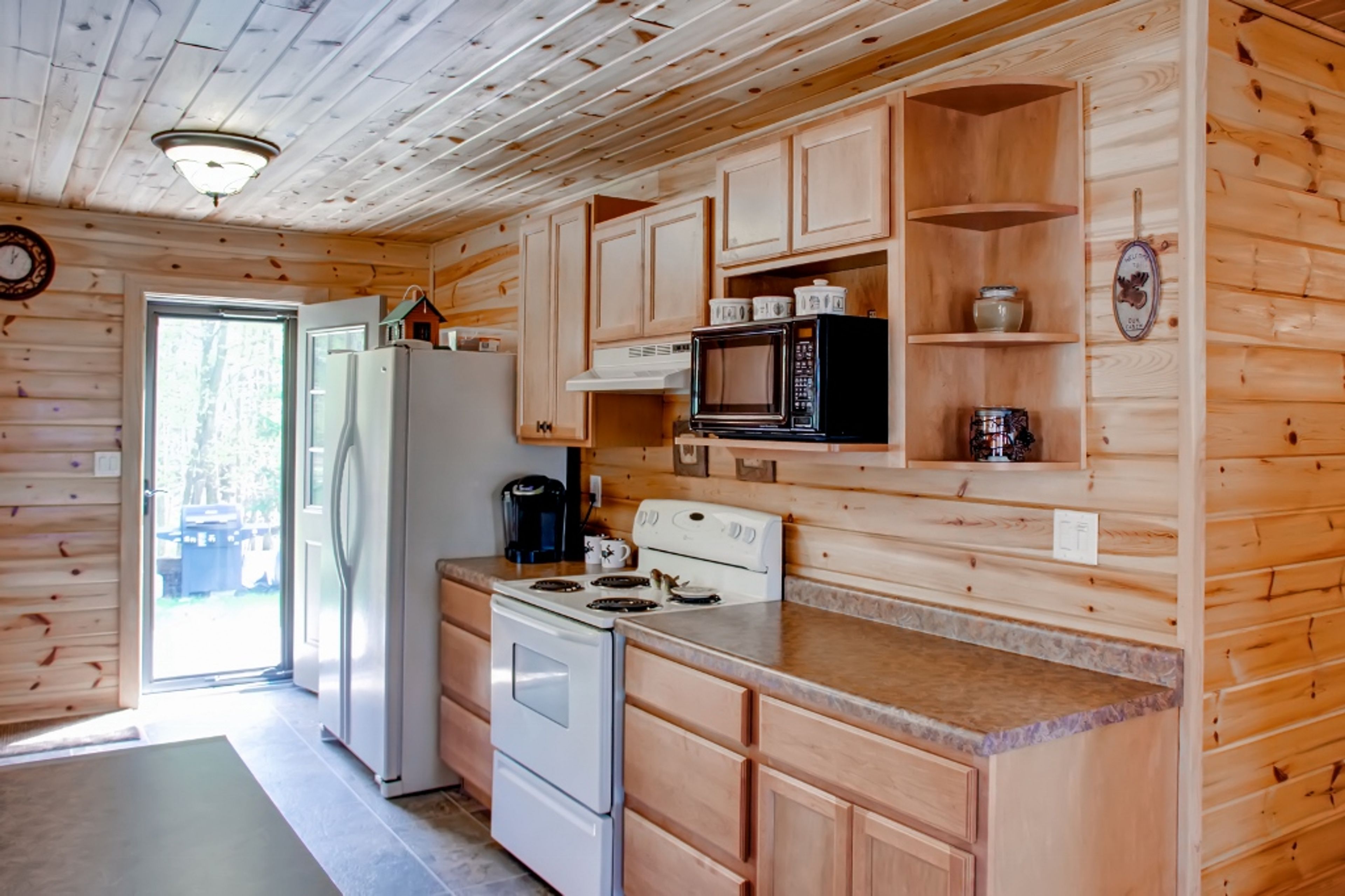 Kitchen | Dishware & Glassware