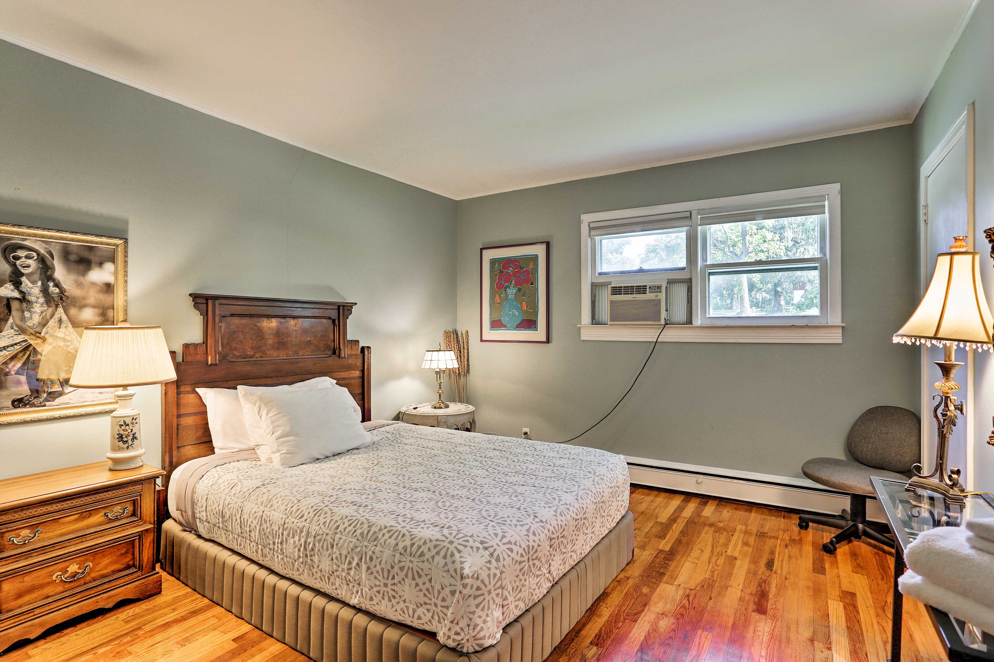 Bedroom 3 | Queen Bed | Linens Provided