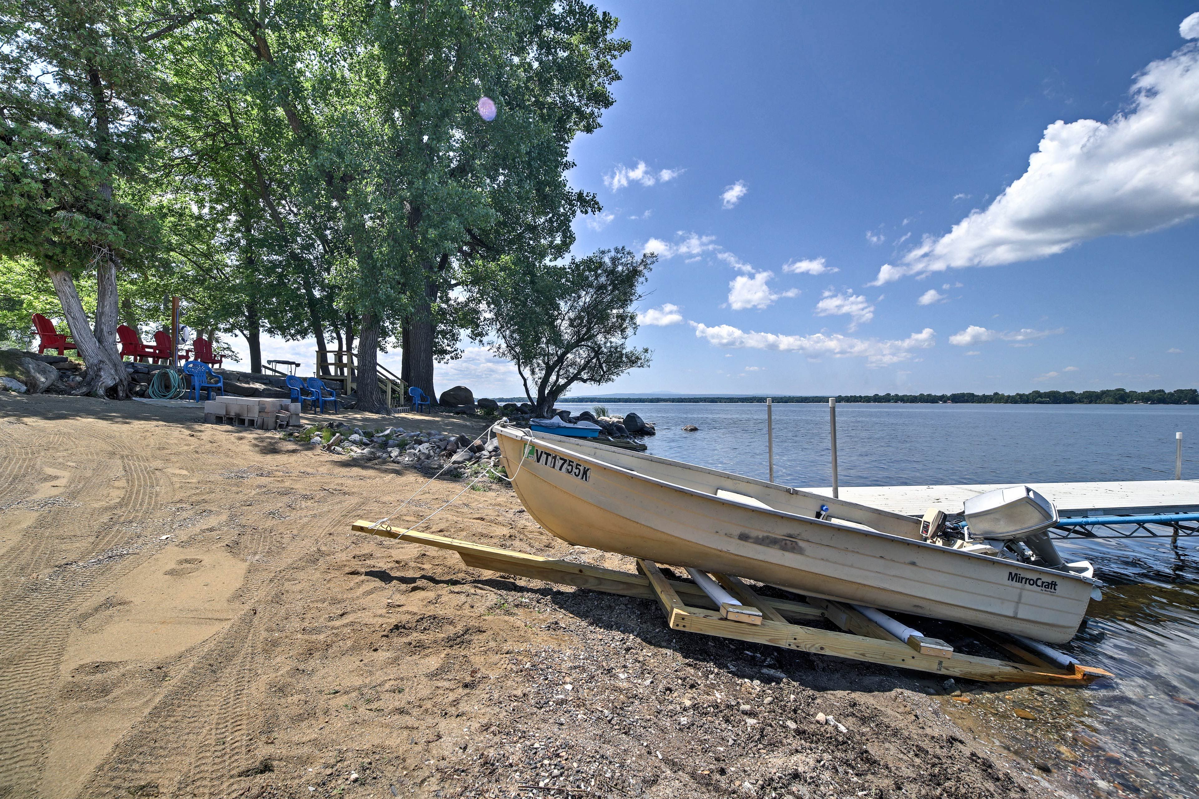 Home Exterior | Lake Access