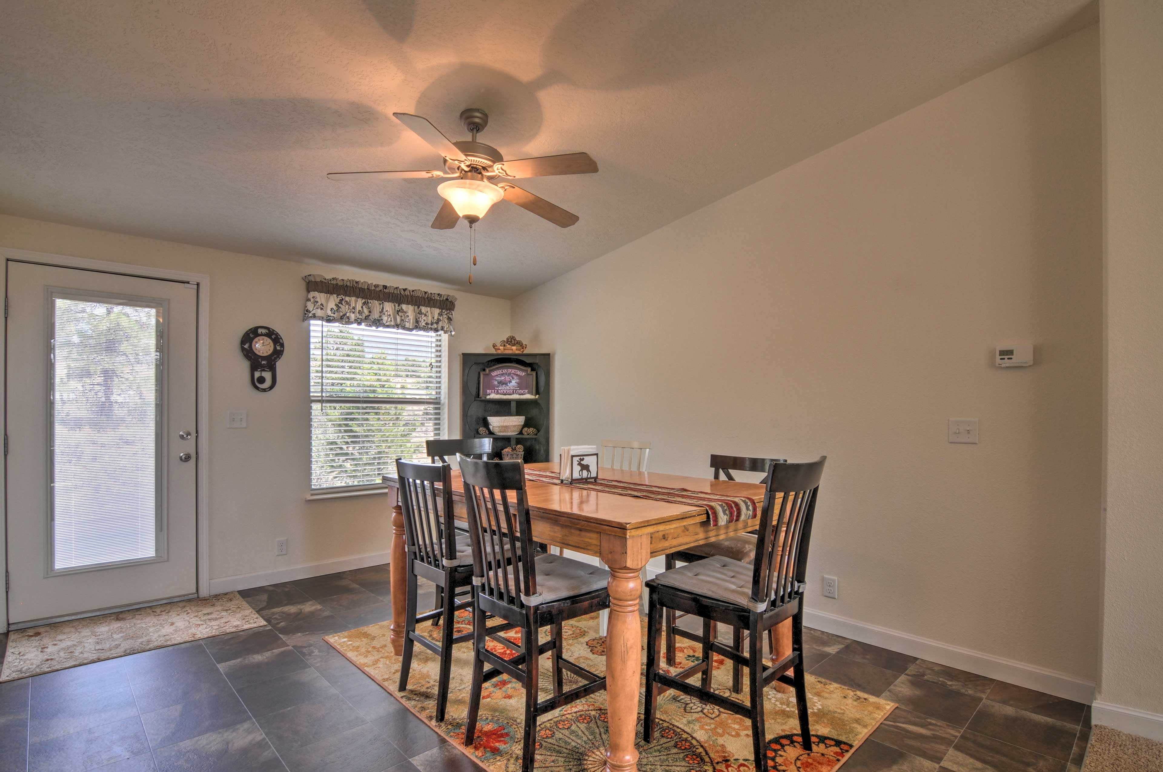 Main Living Area | Dining Table