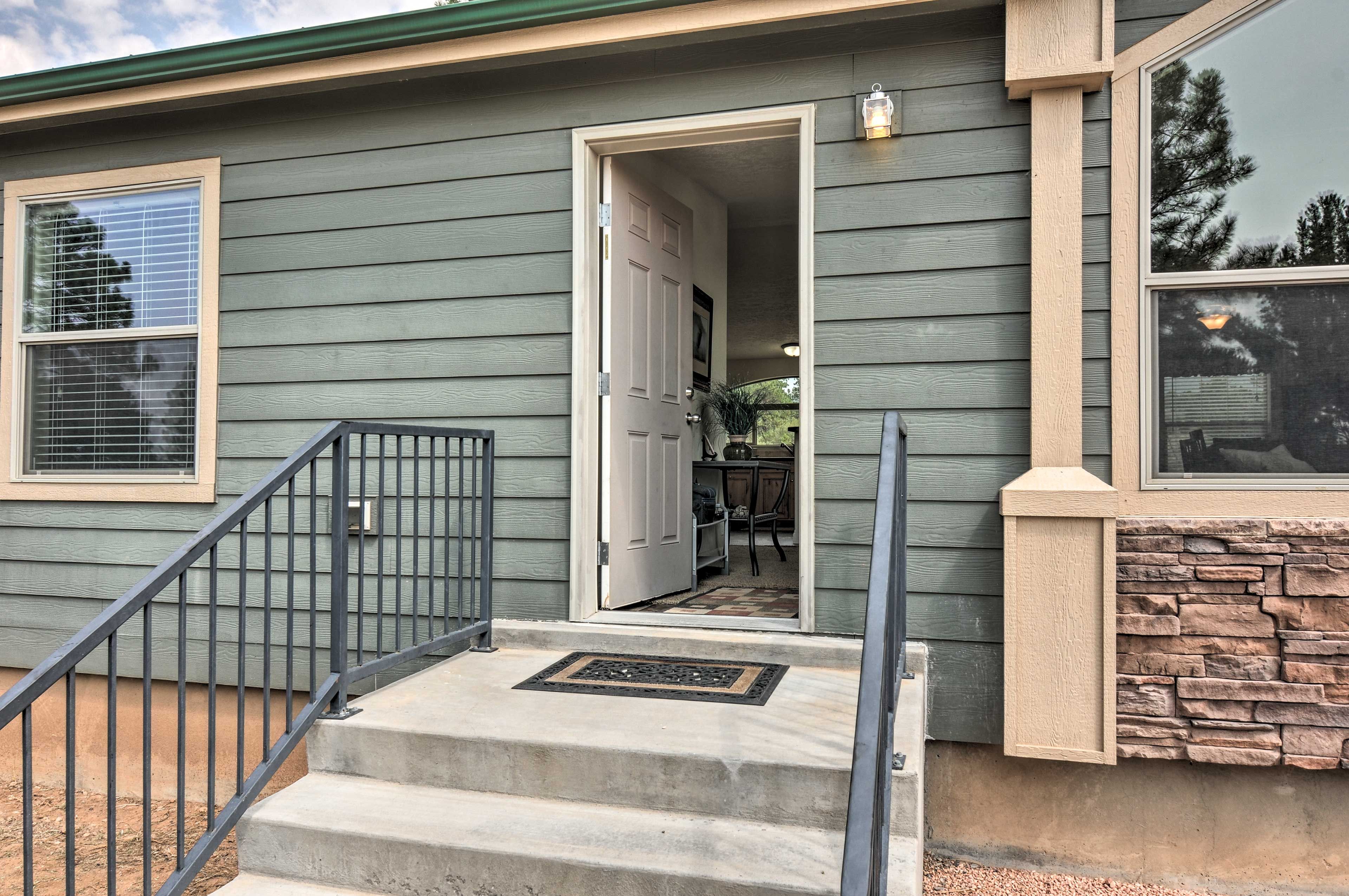 Exterior | Main Entrance