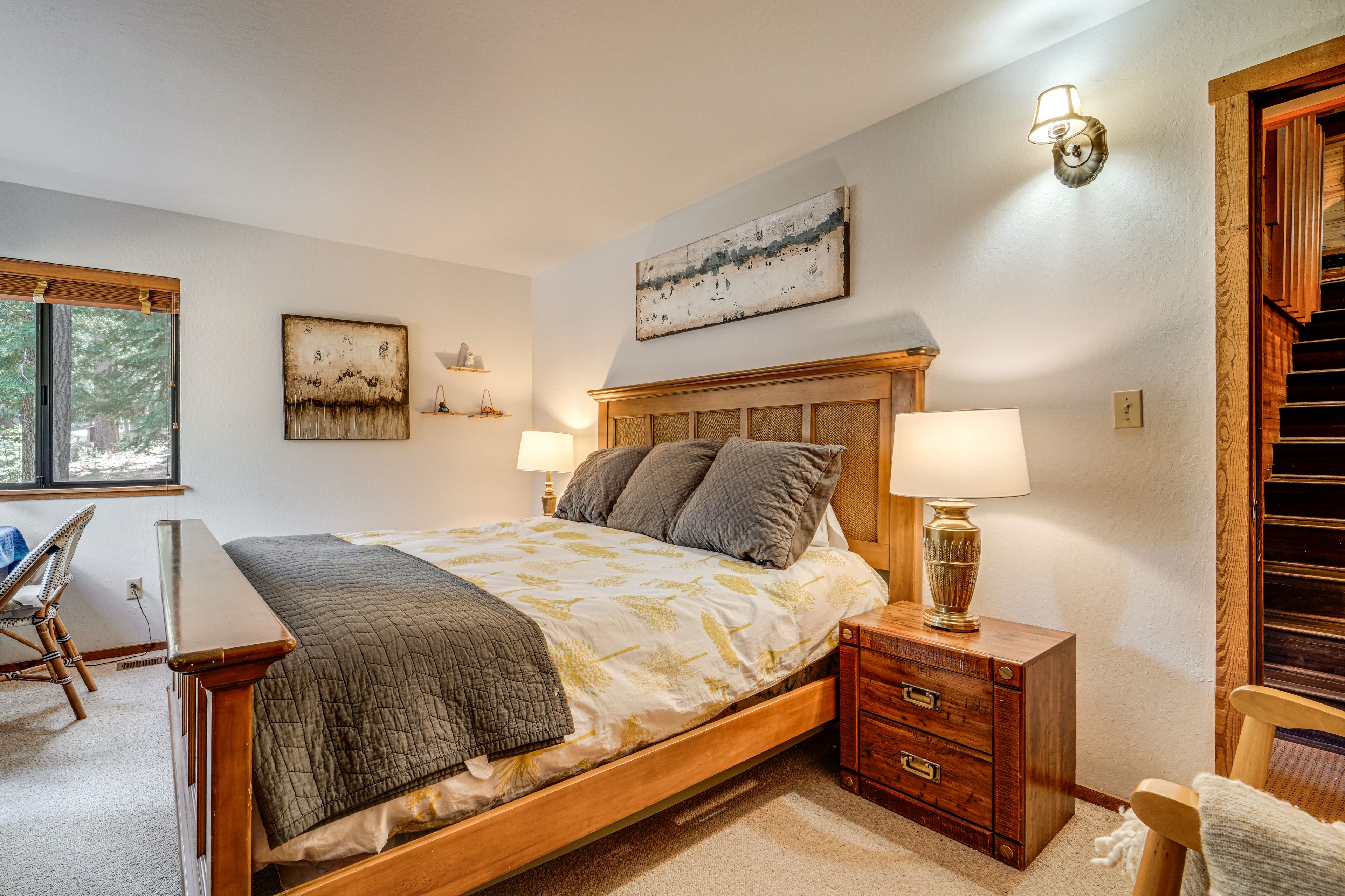 Bedroom 2 | King Bed