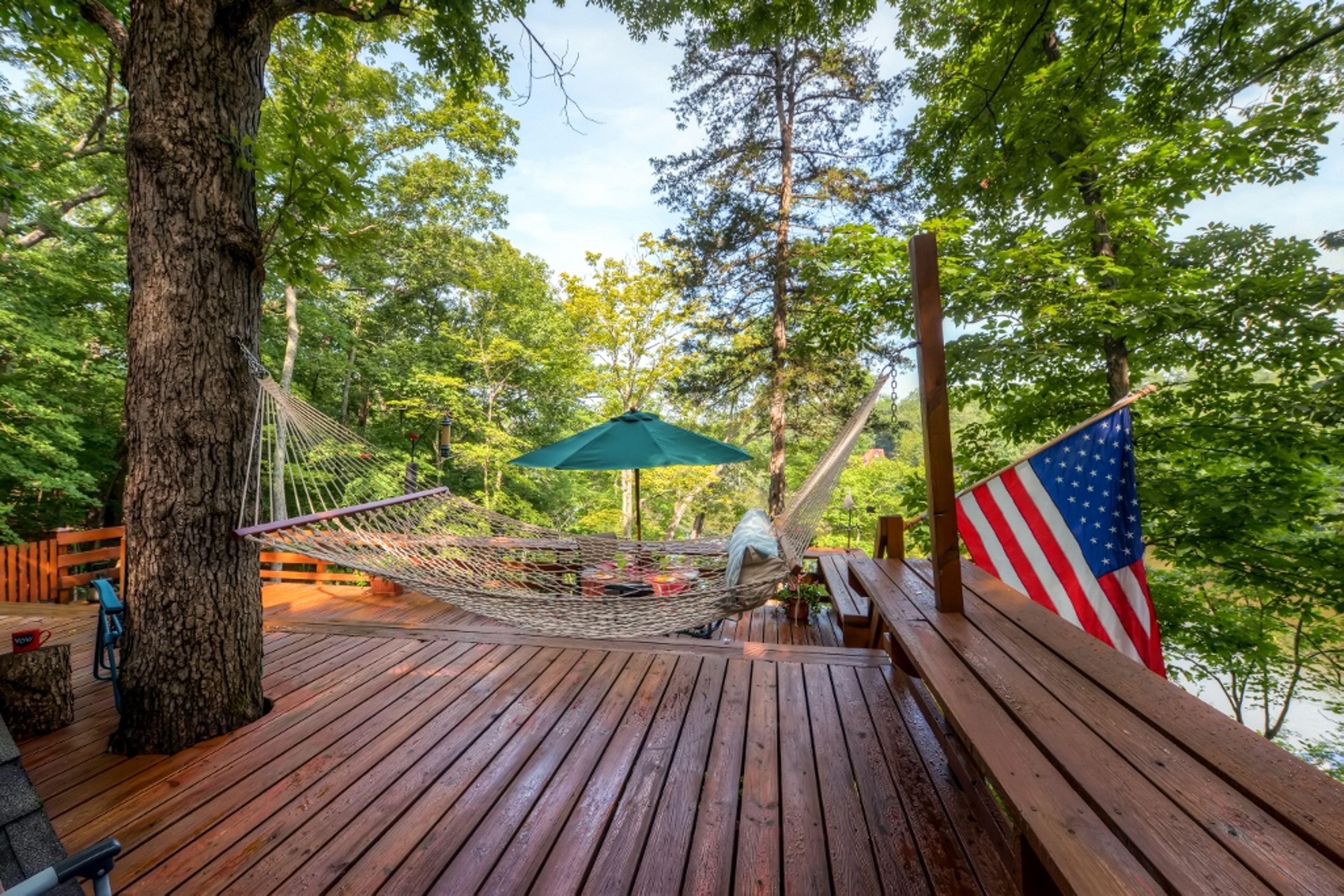 Private Deck