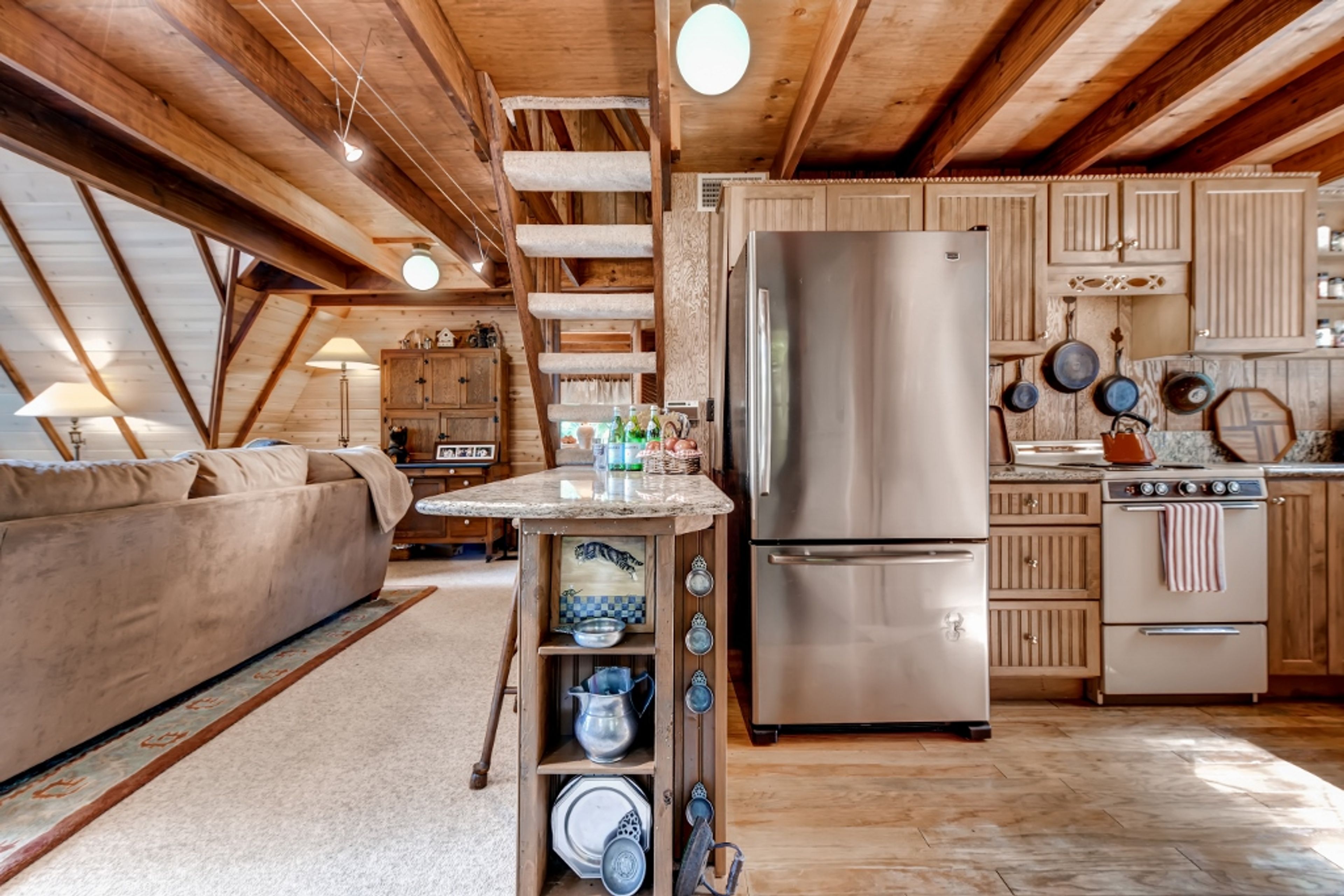 Kitchen | Fully Equipped