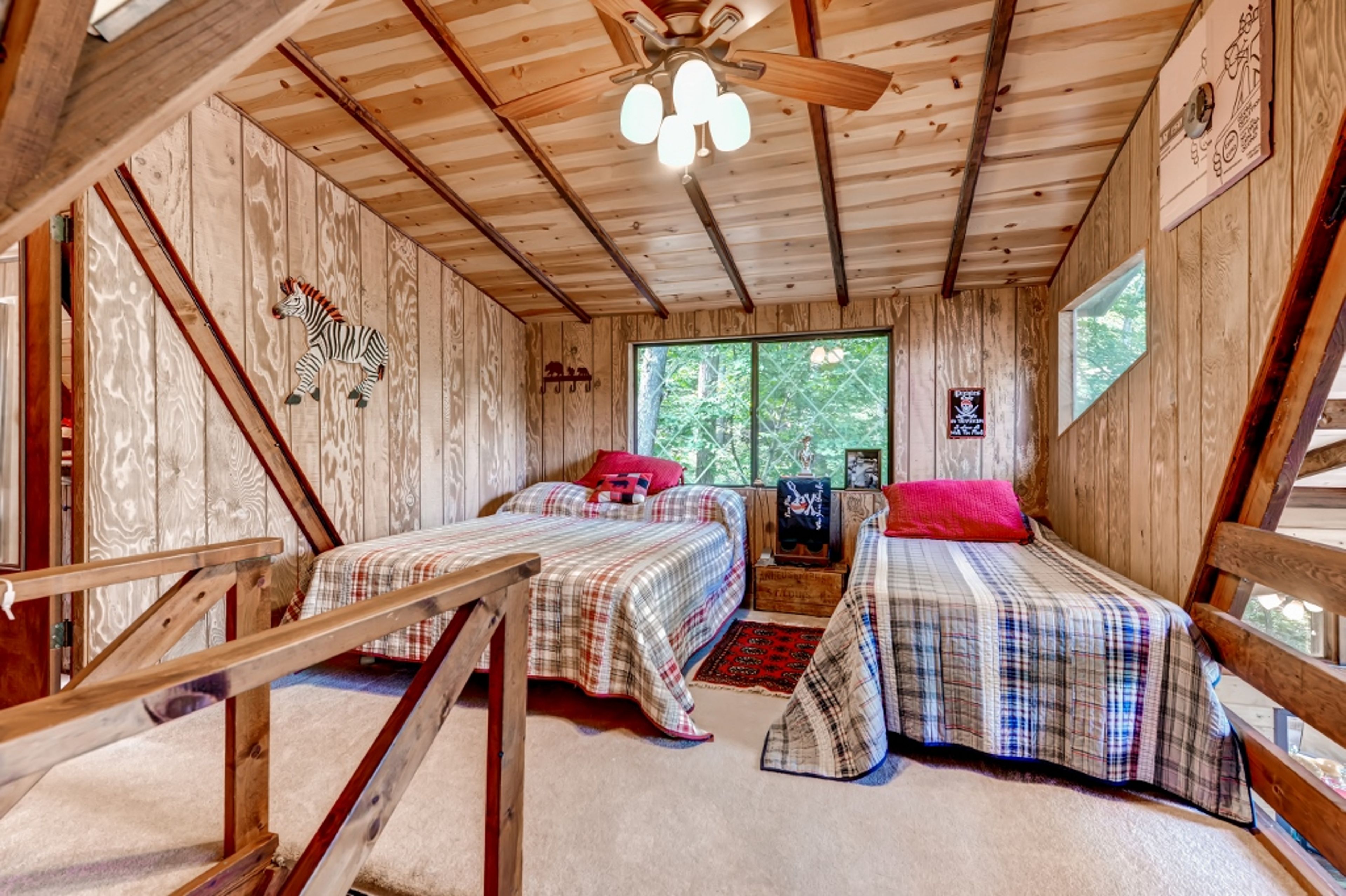 Bedroom 3 (Loft) | Queen Bed | Twin Bed | Stairs Required